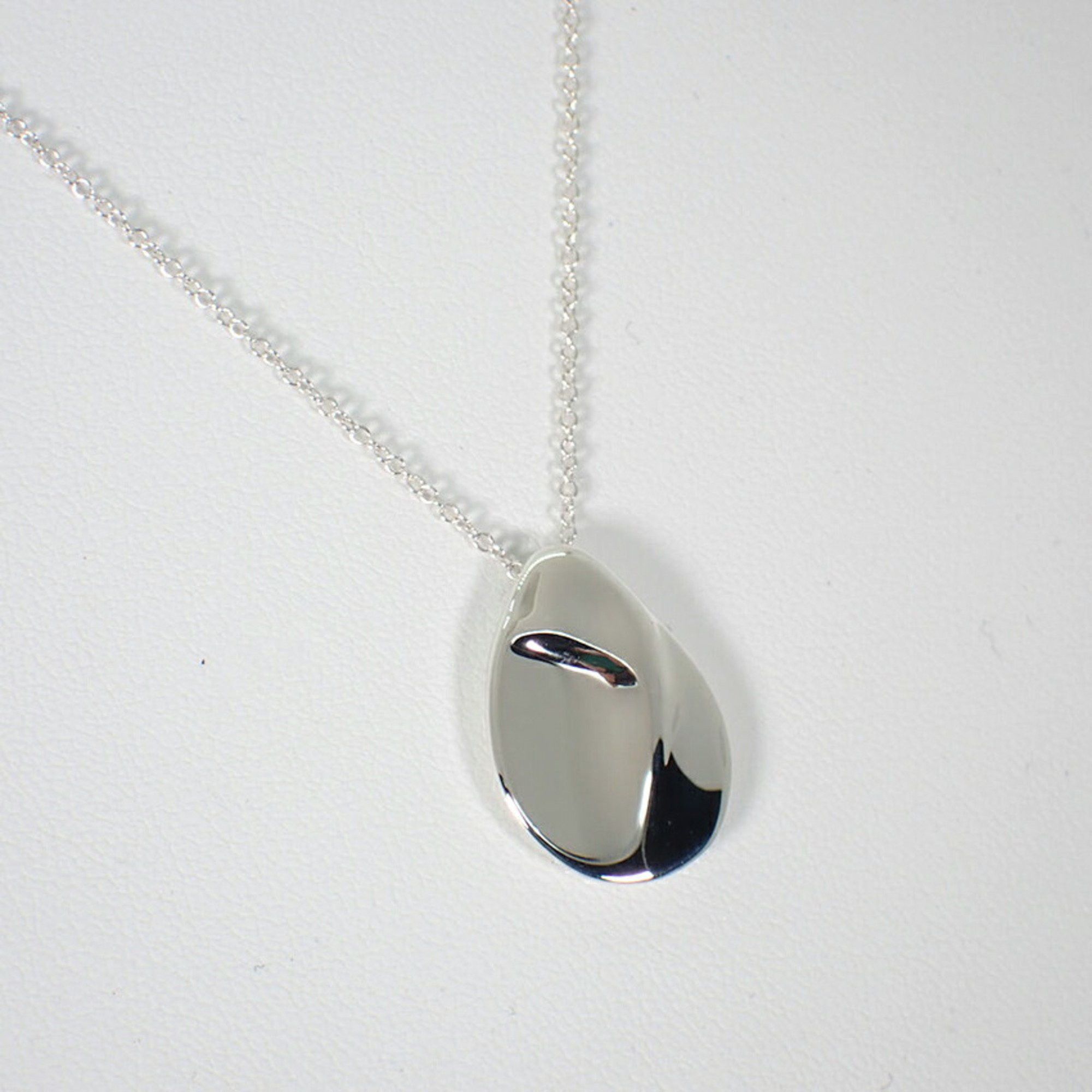 Tiffany & Co. Tiffany & Co Madonna necklace Size ONE SIZE - 5 Thumbnail