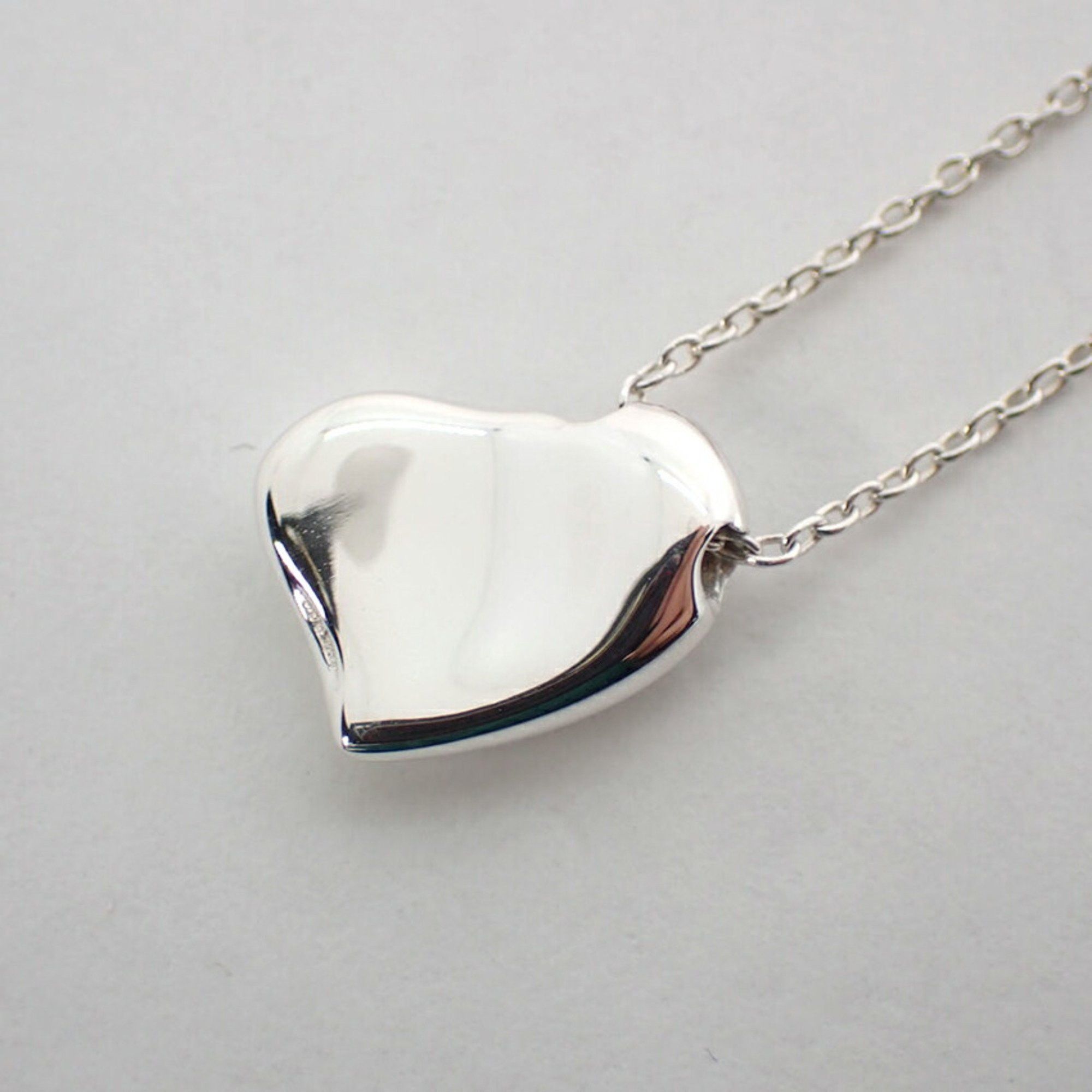 Tiffany & Co. Tiffany & Co Full heart necklace Size ONE SIZE - 7 Thumbnail