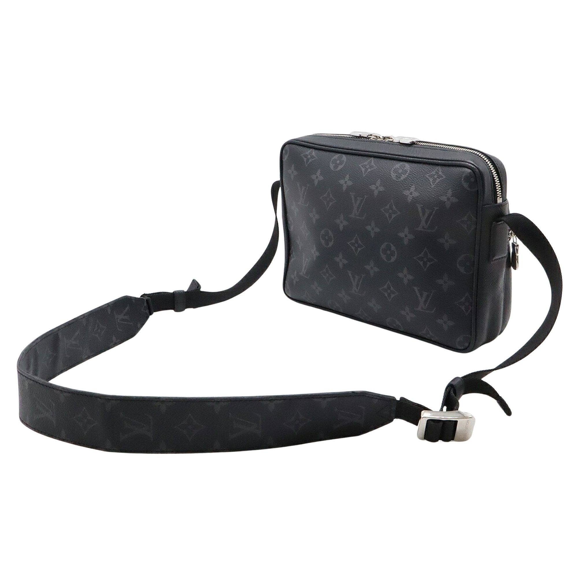 Louis Vuitton Louis Vuitton Outdoor shoulder Size ONE SIZE - 2 Thumbnail