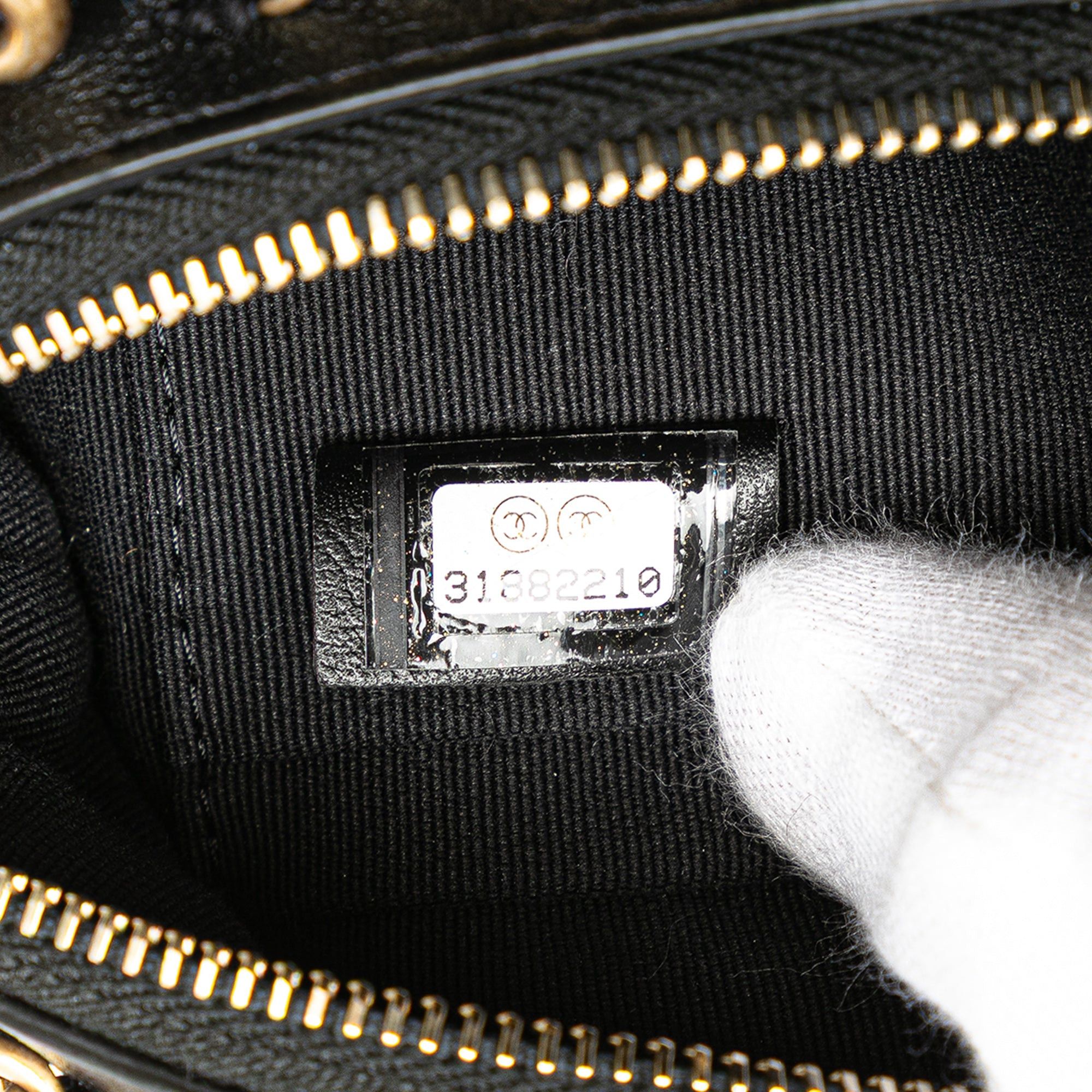 Chanel Chanel Nylon Grosgrain Lifestyle Clutch with Chain Black Size ONE SIZE - 6 Thumbnail