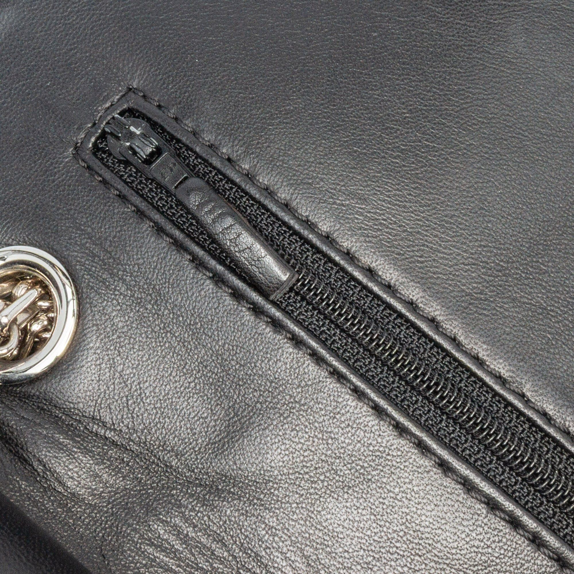 Chanel Chanel 2.55 Reissue Quilted Patent Double Flap 227 Black Size ONE SIZE - 9 Thumbnail