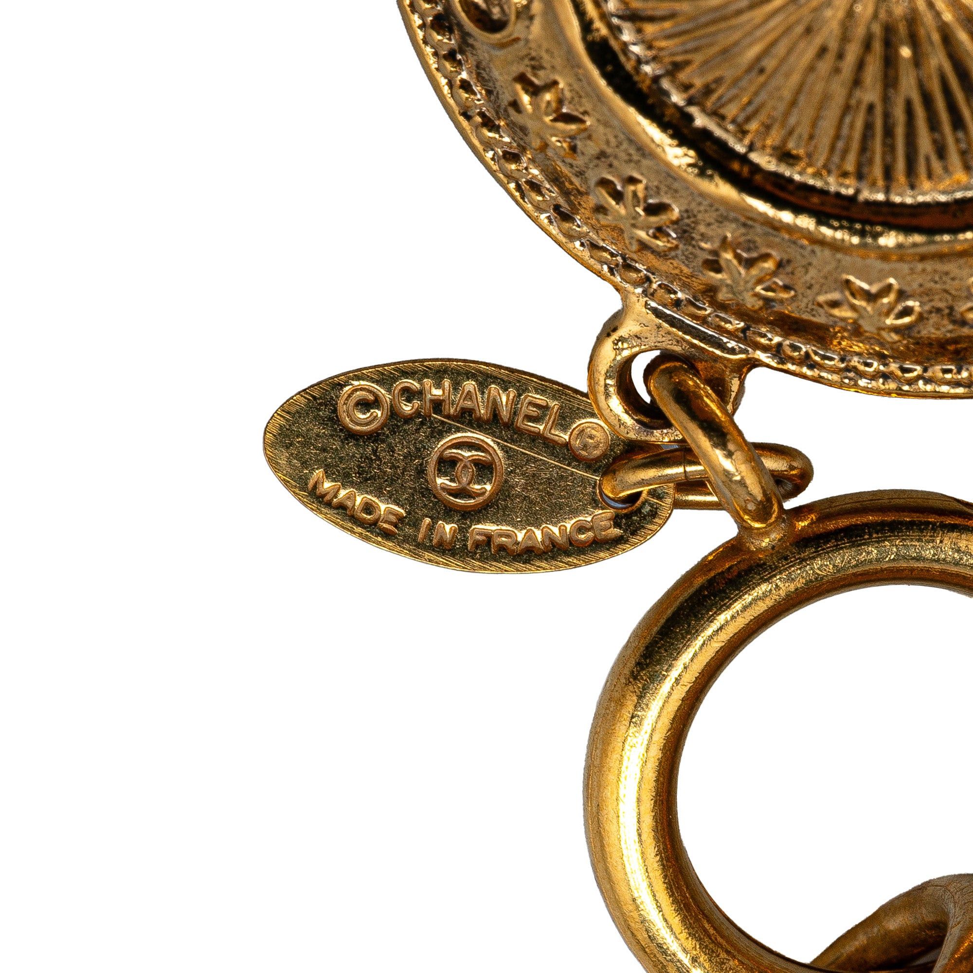 Chanel Gold Plated CC Medallion Link Bracelet Gold
