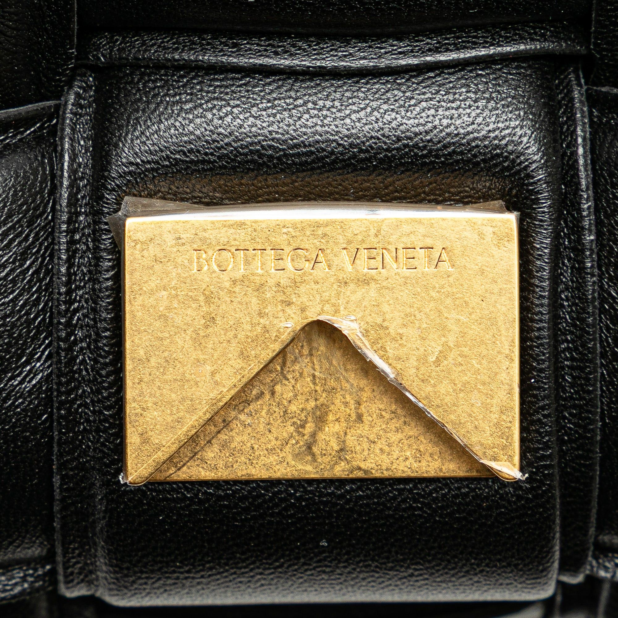 Bottega Veneta Bottega Veneta Nappa Intrecciato Padded Chain Cassette Satchel Black Size ONE SIZE - 8 Thumbnail