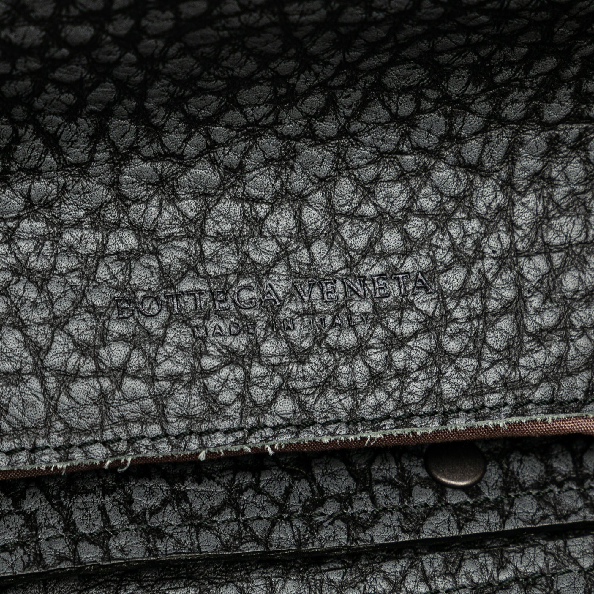 Bottega Veneta Bottega Veneta Calfskin Intrecciato Cervo Crossbody Black Size ONE SIZE - 7 Thumbnail