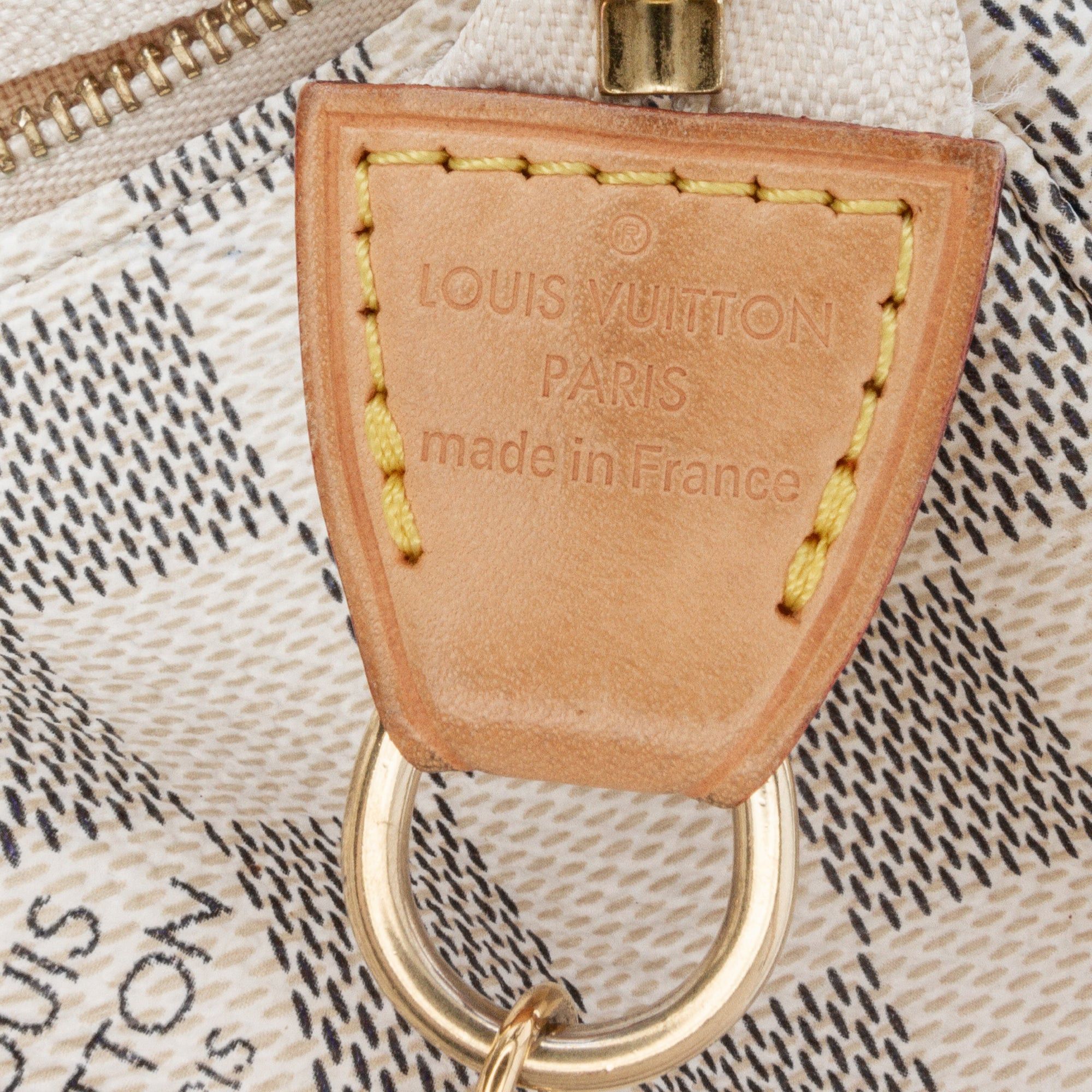 Louis Vuitton Louis Vuitton Damier Azur Mini Pochette Accessories White Size ONE SIZE - 5 Thumbnail
