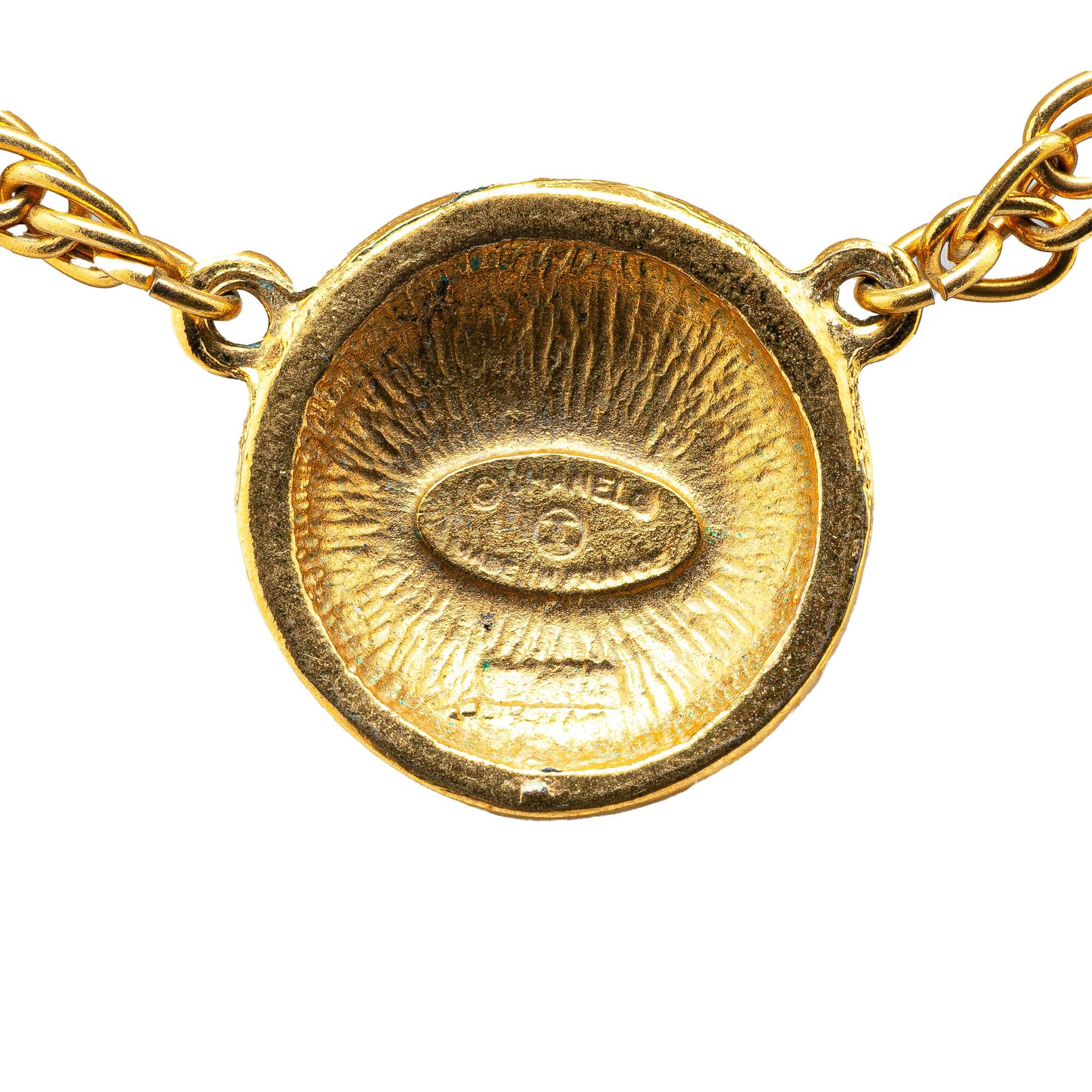 Chanel Chanel Gold Plated CC Round Pendant Necklace Gold Size ONE SIZE - 2 Thumbnail