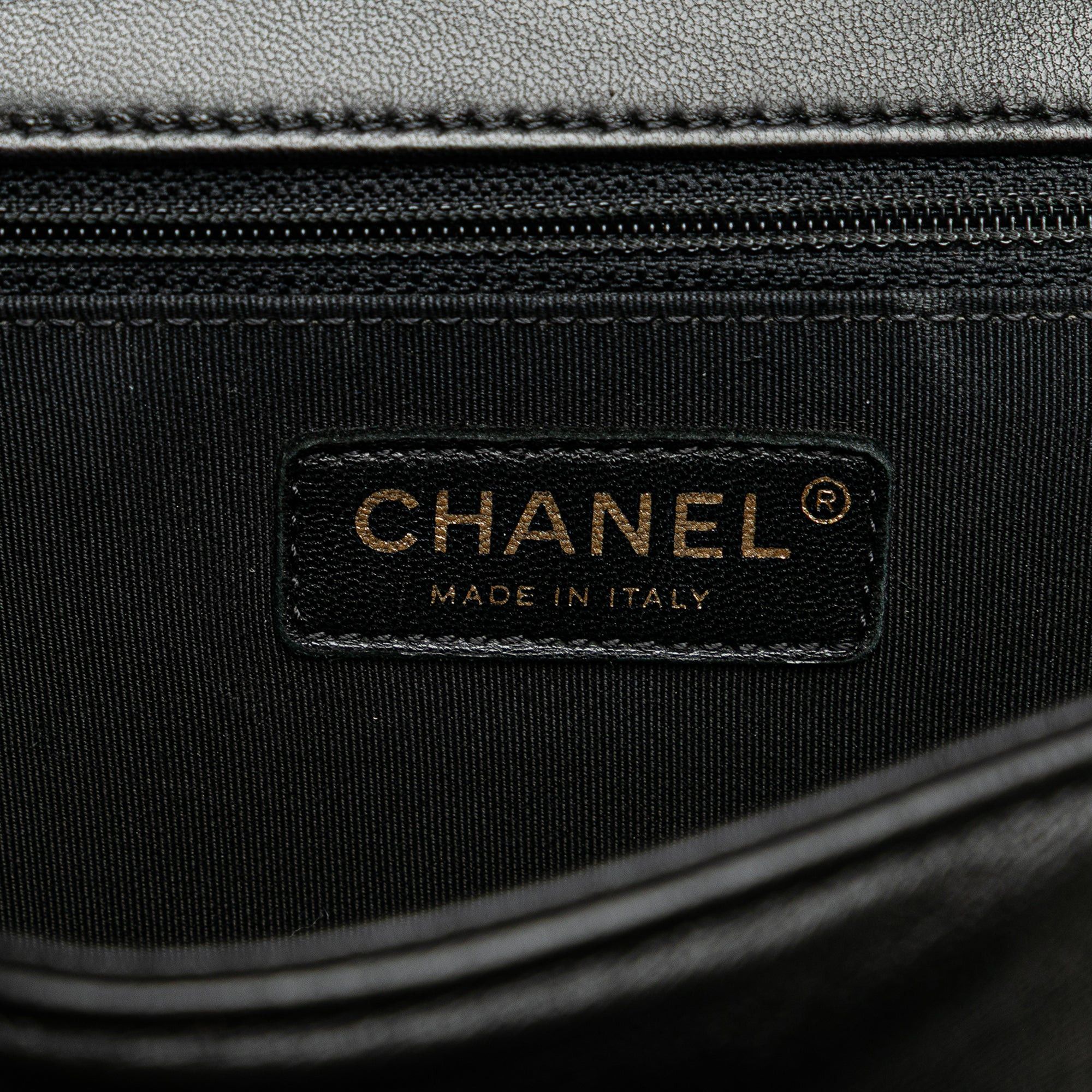Chanel Chanel New Medium Chevron Lambskin Boy Flap Black Size ONE SIZE - 5 Thumbnail