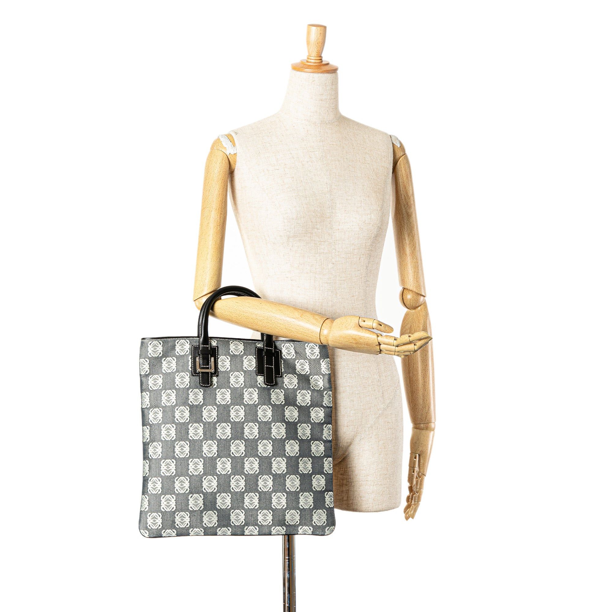 Loewe LOEWE Anagram Canvas Tote Gray Size ONE SIZE - 7 Thumbnail