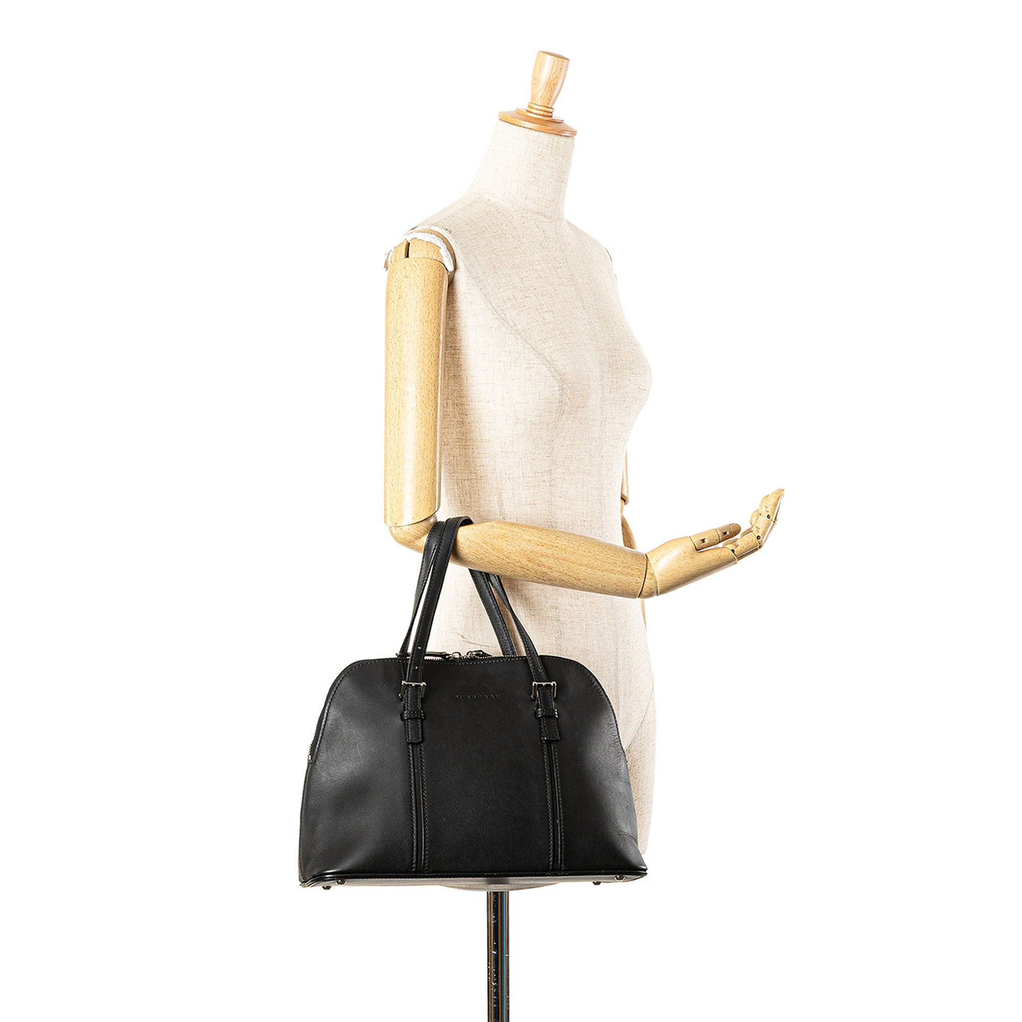 Burberry Burberry Leather Dome Handbag Black Size ONE SIZE - 12 Thumbnail