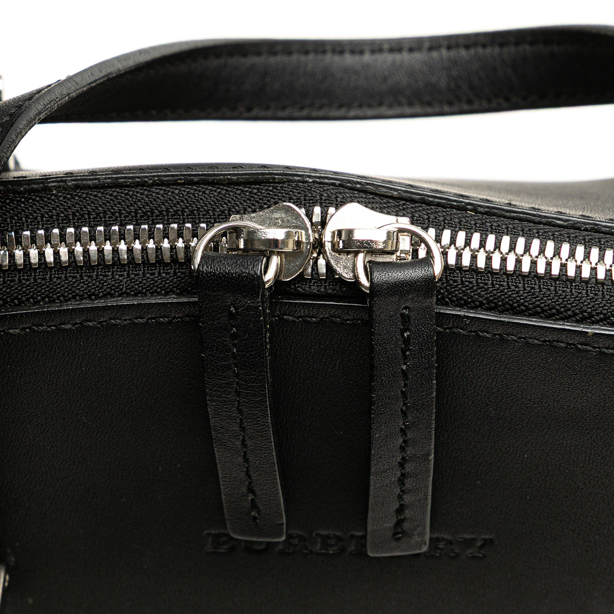 Burberry Burberry Leather Dome Handbag Black Size ONE SIZE - 7 Thumbnail