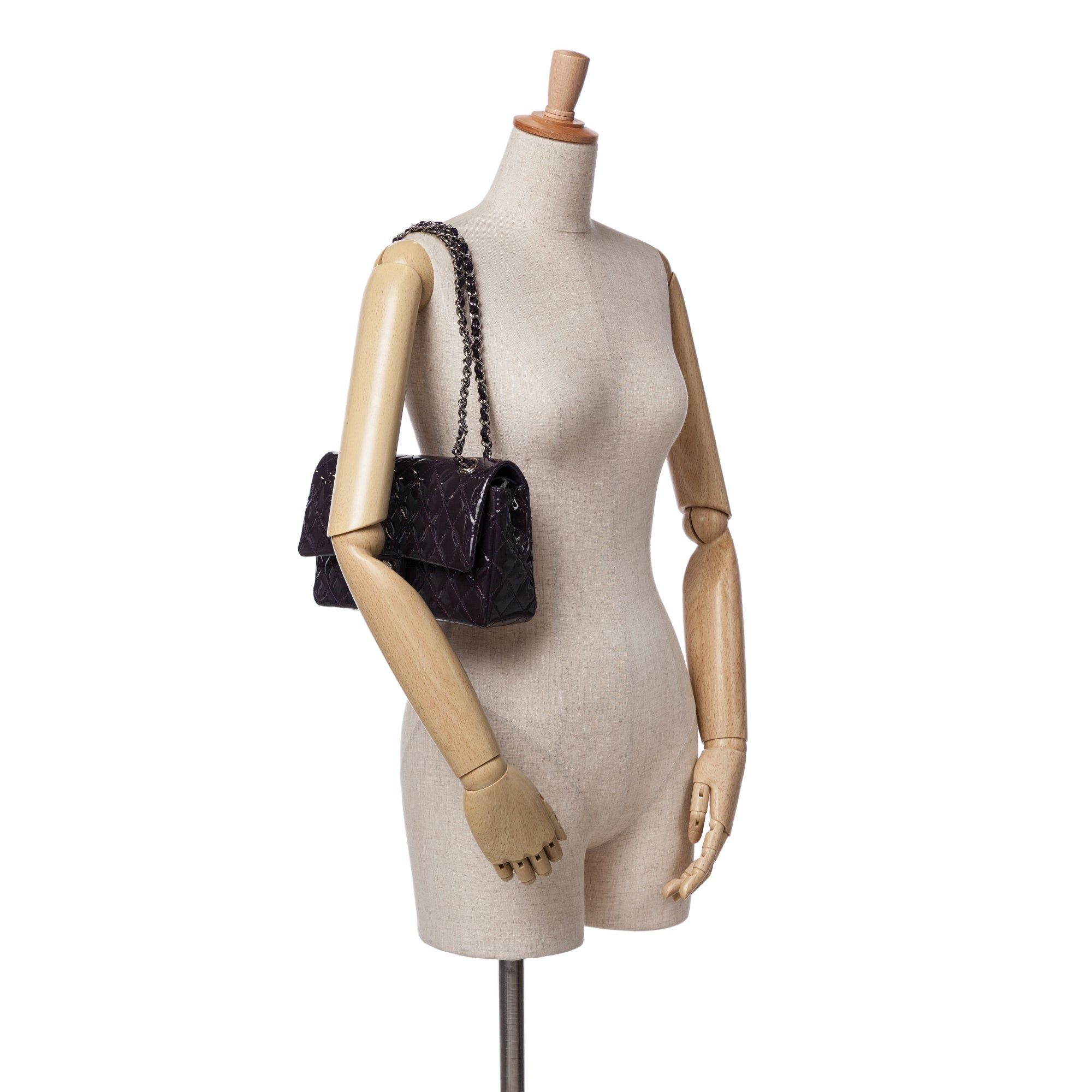 Chanel Chanel Medium Classic Patent Double Flap Purple Size ONE SIZE - 9 Thumbnail