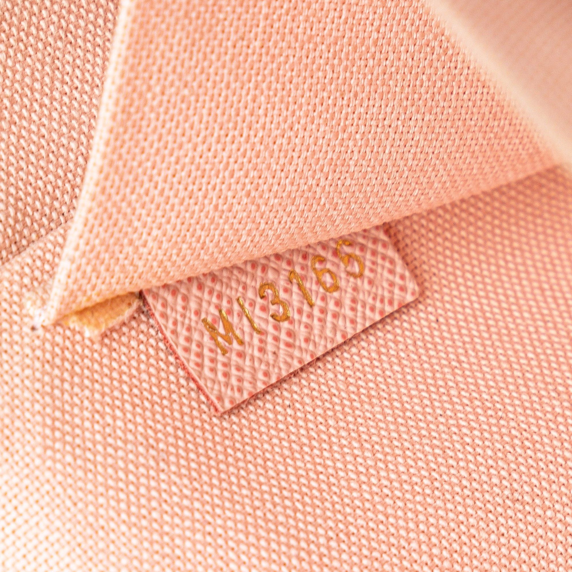 Louis Vuitton Louis Vuitton Damier Azur Felicie Pochette White Size ONE SIZE - 9 Thumbnail