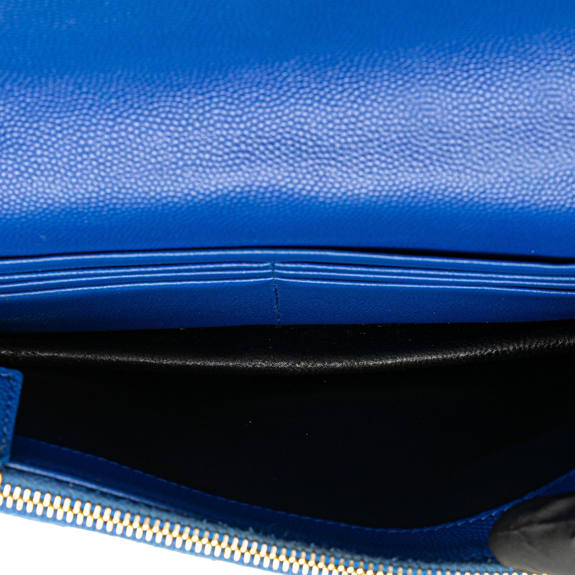 Saint Laurent Paris Saint Laurent Grain De Poudre Matelasse Chevron Monogram Chain Wallet Blue Size ONE SIZE - 4 Thumbnail