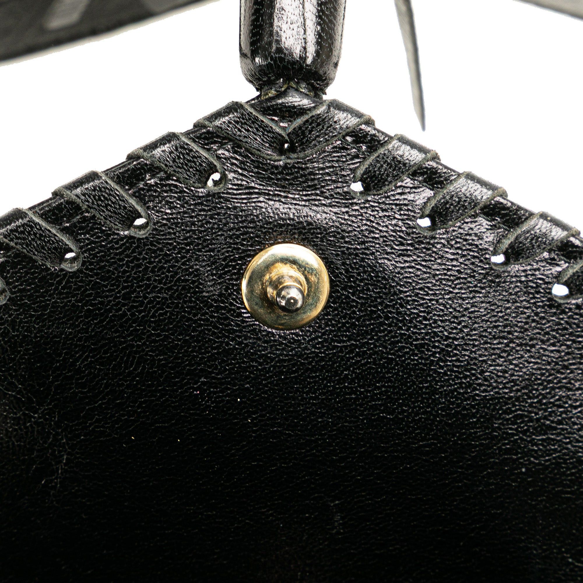 Yves Saint Laurent Yves Saint Laurent Leather Shoulder Bag Black Size ONE SIZE - 9 Thumbnail