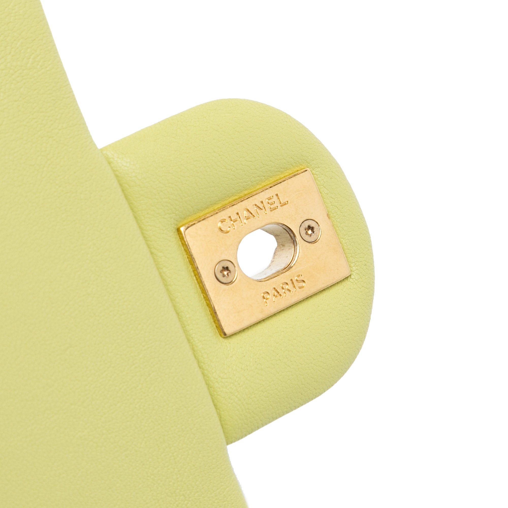 Chanel Chanel Mini Quilted Lambskin Oval Logo Chain Top Handle Flap Green Size ONE SIZE - 6 Thumbnail