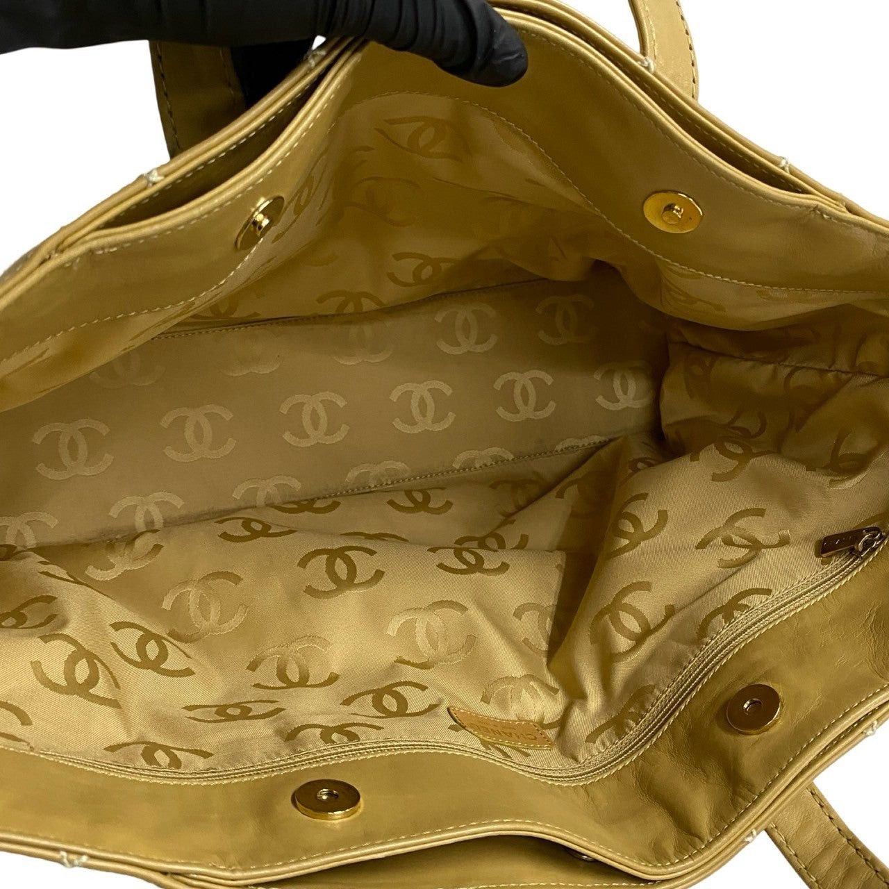 Chanel Chanel Tote Bag Yellow Leather Size ONE SIZE - 8 Thumbnail