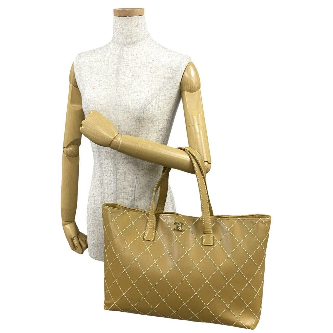 Chanel Chanel Tote Bag Yellow Leather Size ONE SIZE - 2 Thumbnail