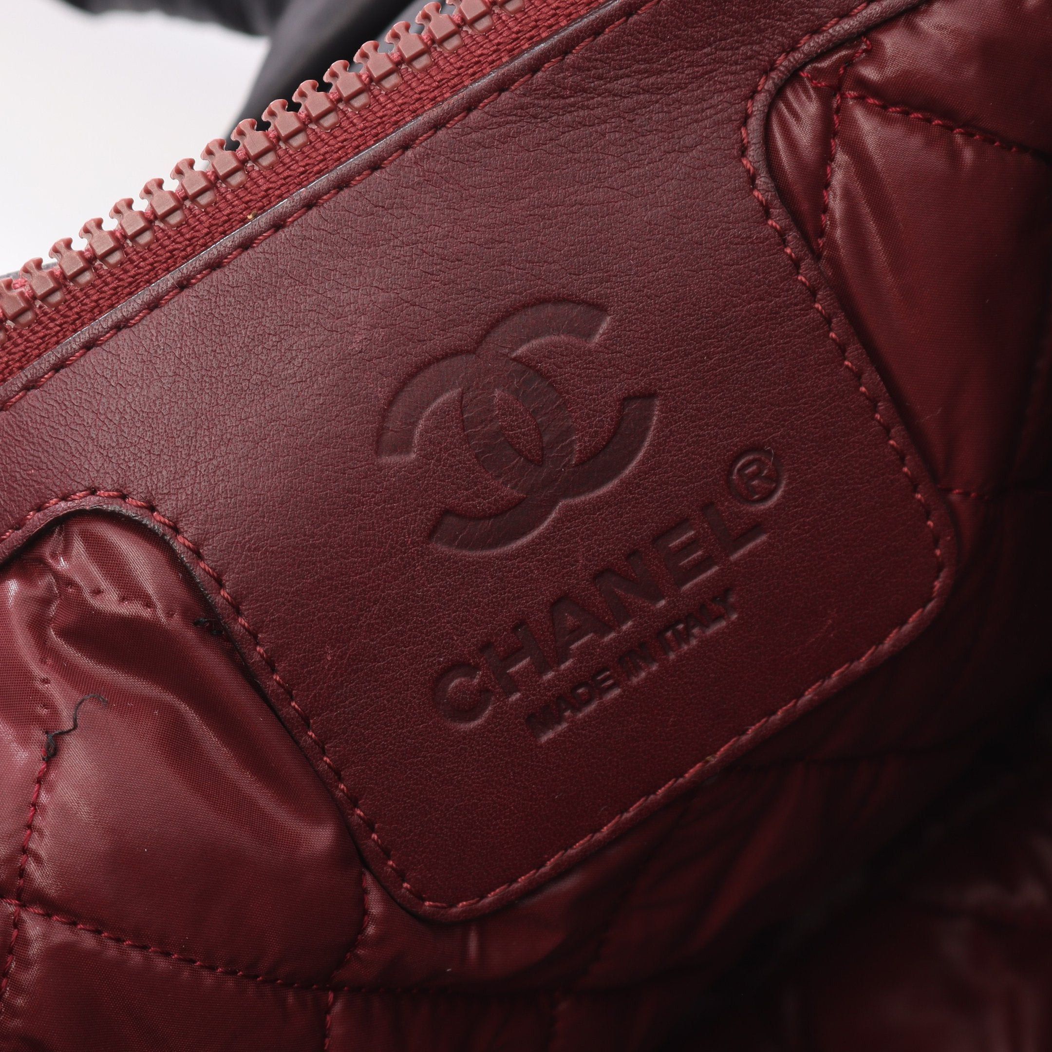 Chanel Chanel Coco Coon Mm Handbag Tote Bag Nylon Leather Black Bordeaux Silver Hardware Reversible Size ONE SIZE - 4 Thumbnail