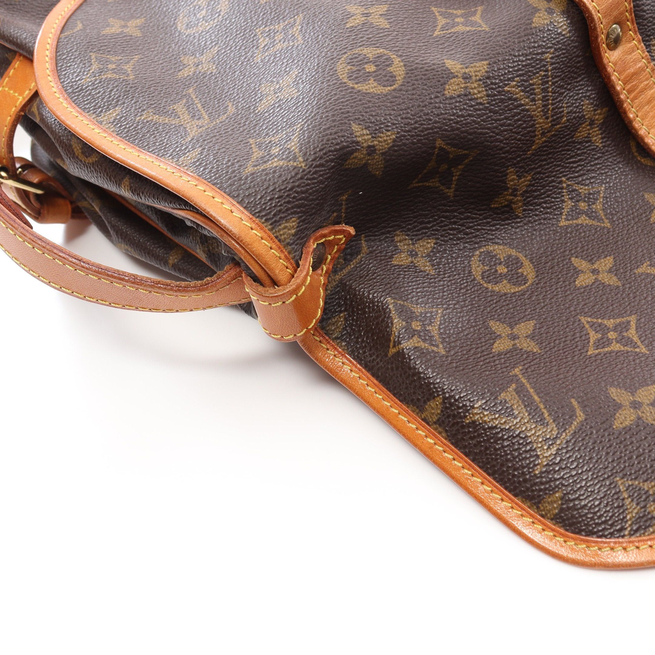 Louis Vuitton Louis Vuitton Saumur 30 Monogram Shoulder Bag Leather Brown Size ONE SIZE - 9 Thumbnail