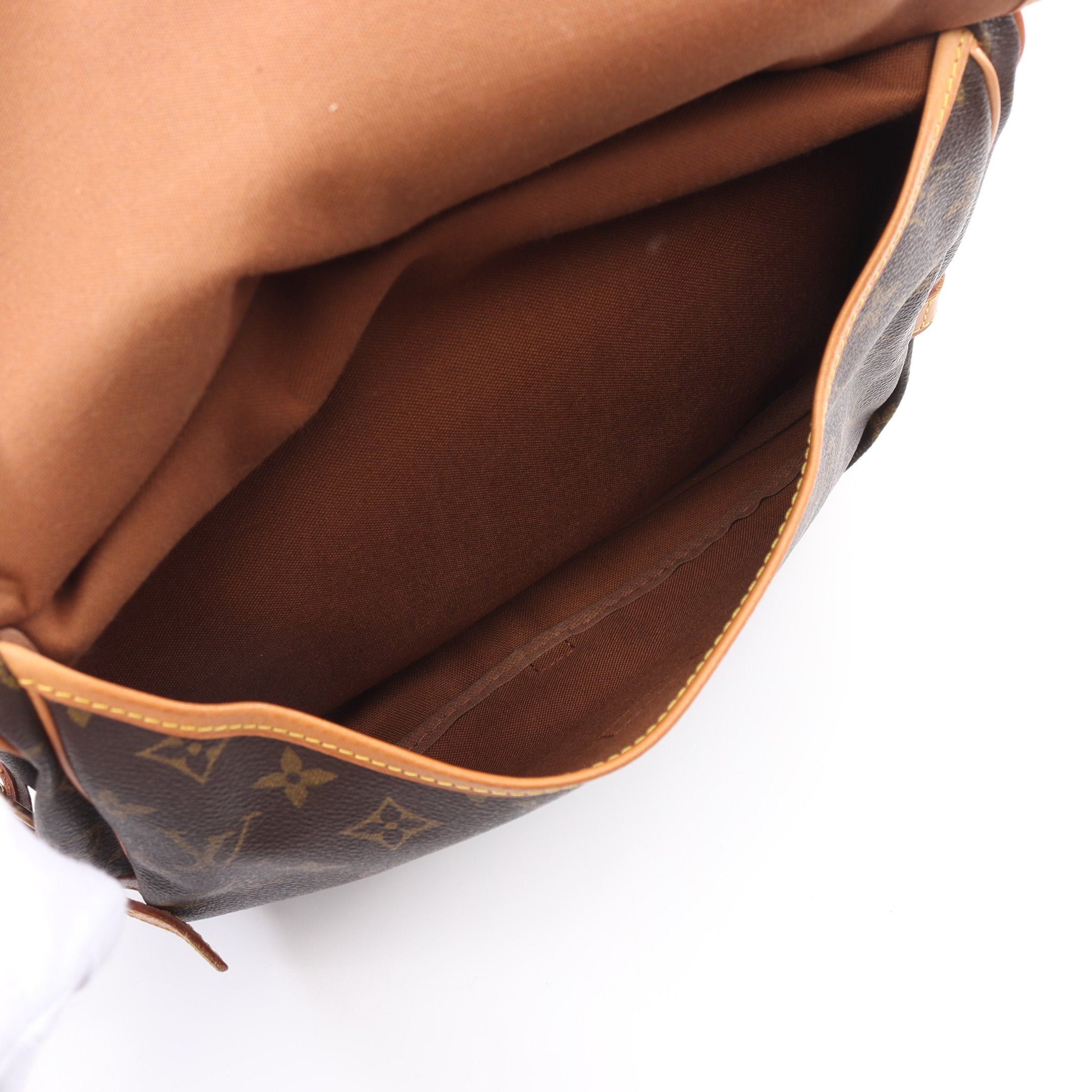 Louis Vuitton Louis Vuitton Saumur 30 Monogram Shoulder Bag Leather Brown Size ONE SIZE - 3 Thumbnail