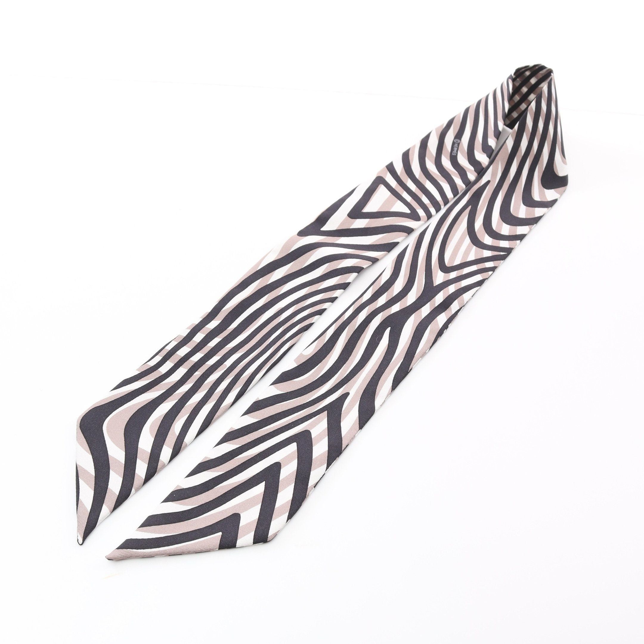 Hermes Hermes Twilly Onde De Chic Ribbon Scarf Silk Black Multicolor Size ONE SIZE - 5 Thumbnail