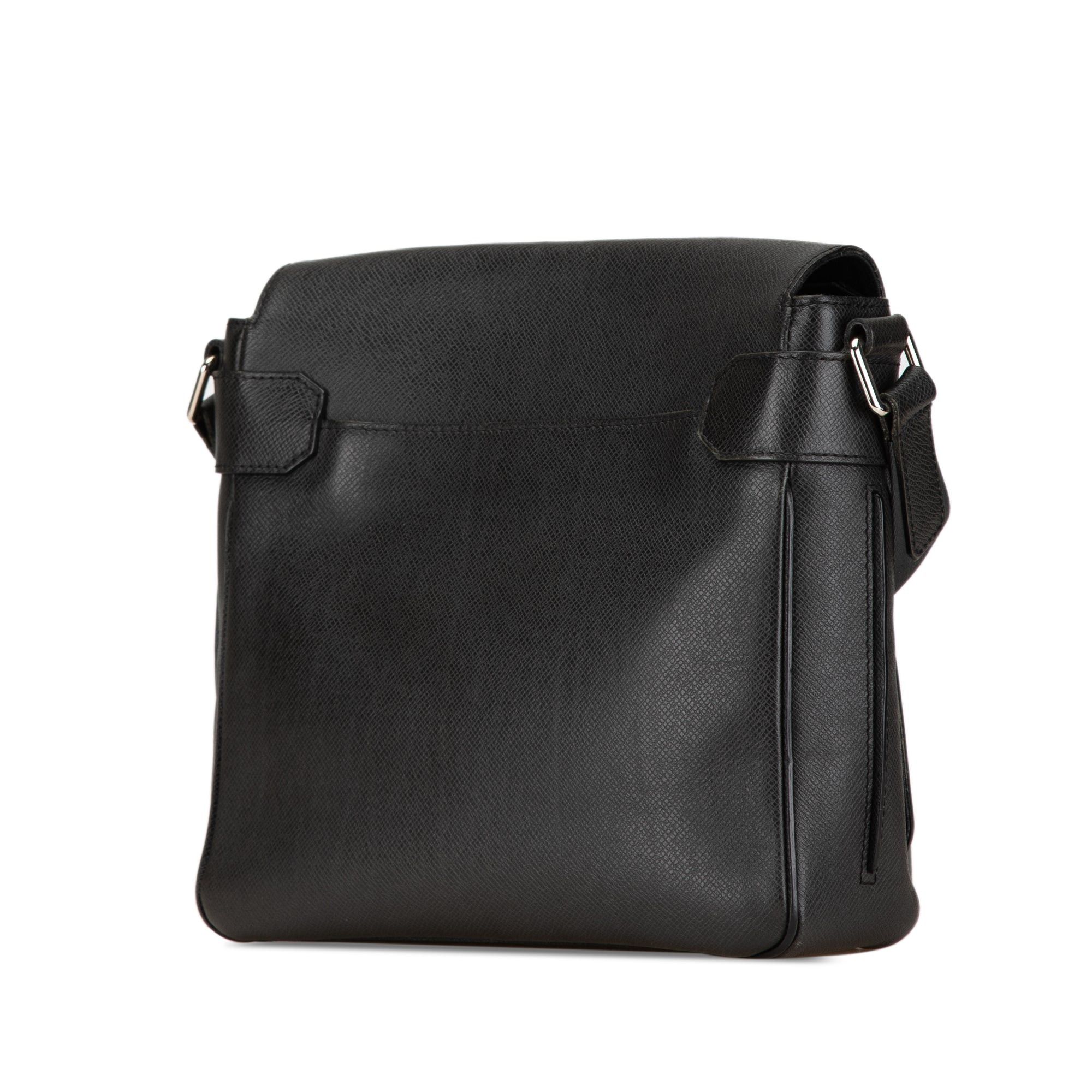 Louis Vuitton Louis Vuitton Taiga Roman PM Black Size ONE SIZE - 2 Thumbnail