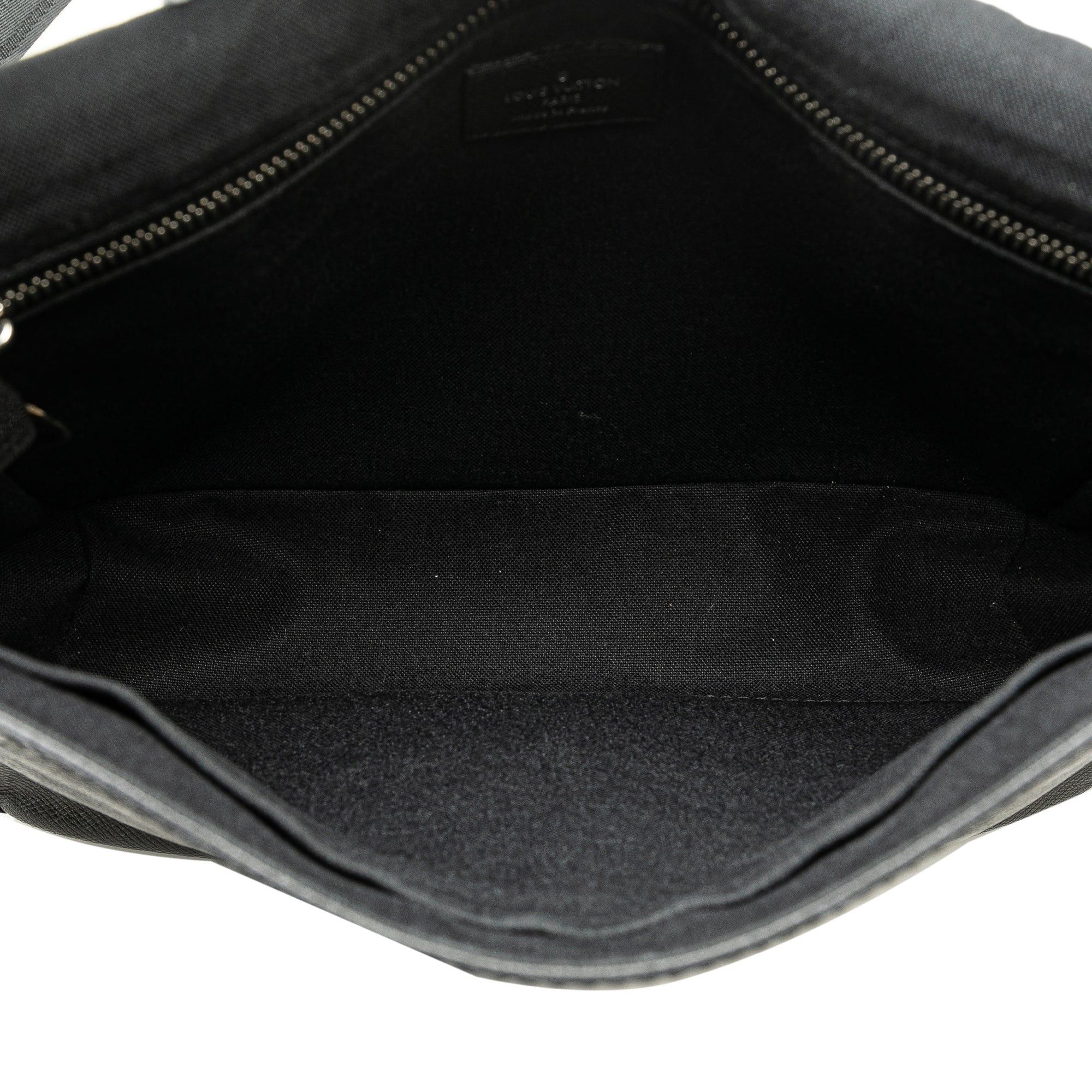 Louis Vuitton Louis Vuitton Taiga Roman PM Black Size ONE SIZE - 4 Thumbnail