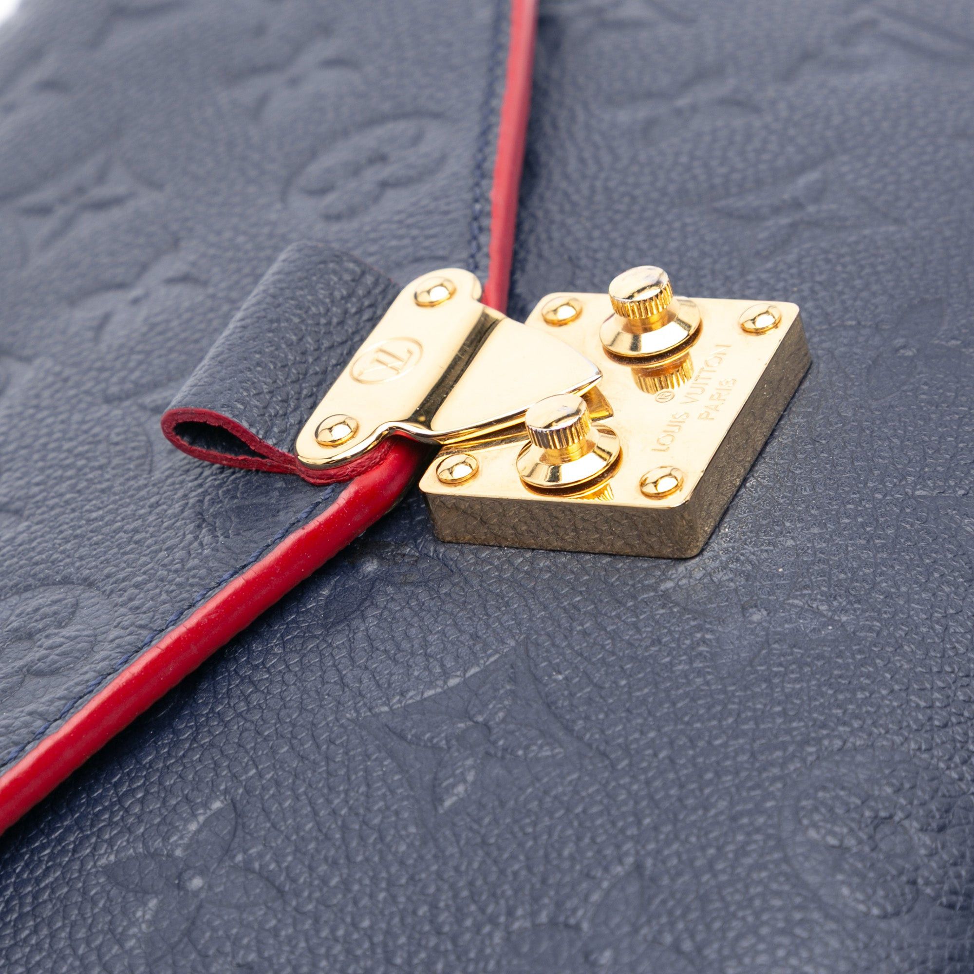 Louis Vuitton Louis Vuitton Monogram Empreinte Pochette Metis Blue Size ONE SIZE - 9 Thumbnail
