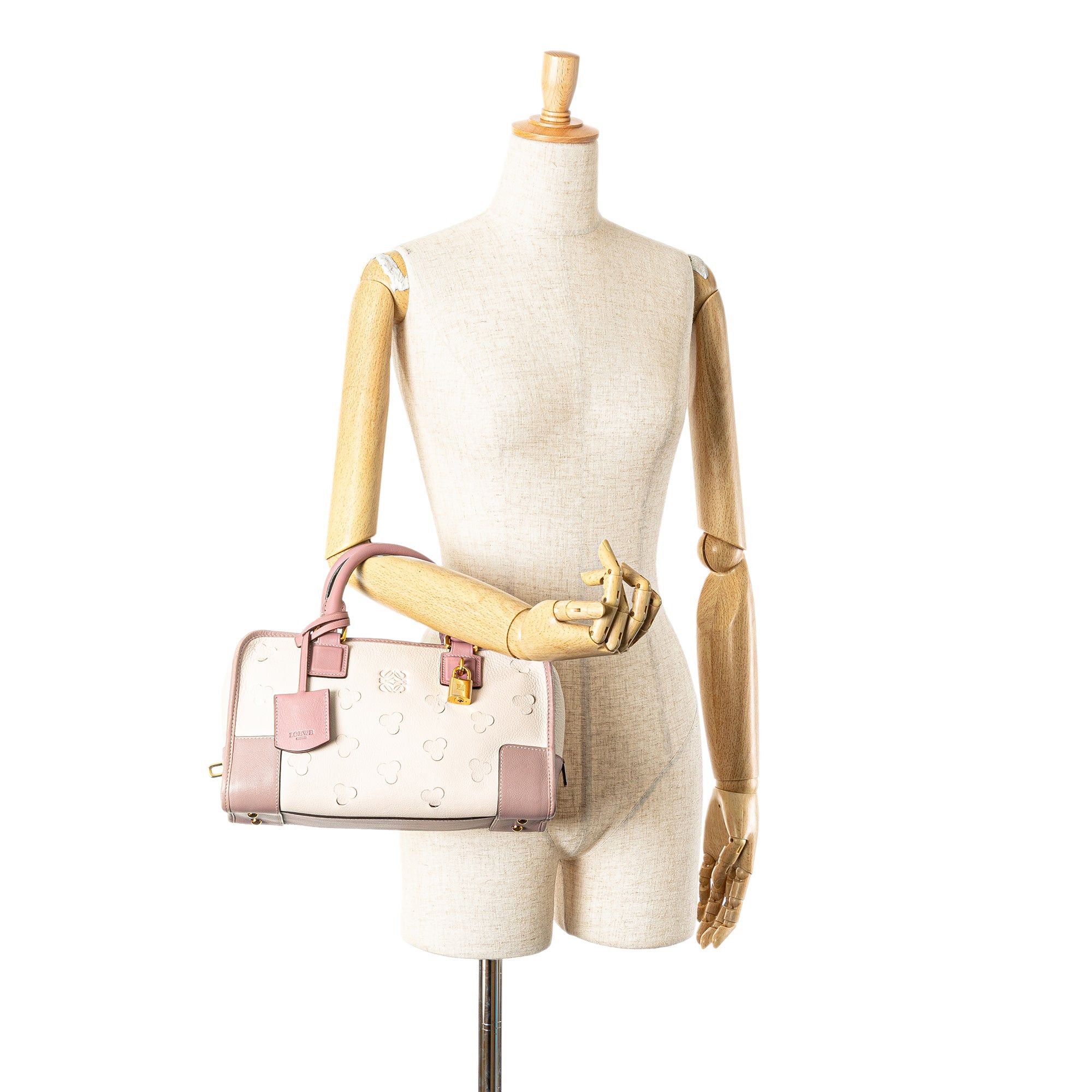 Loewe LOEWE Leather Amazona Cherry Blossom 28 White Size ONE SIZE - 10 Thumbnail