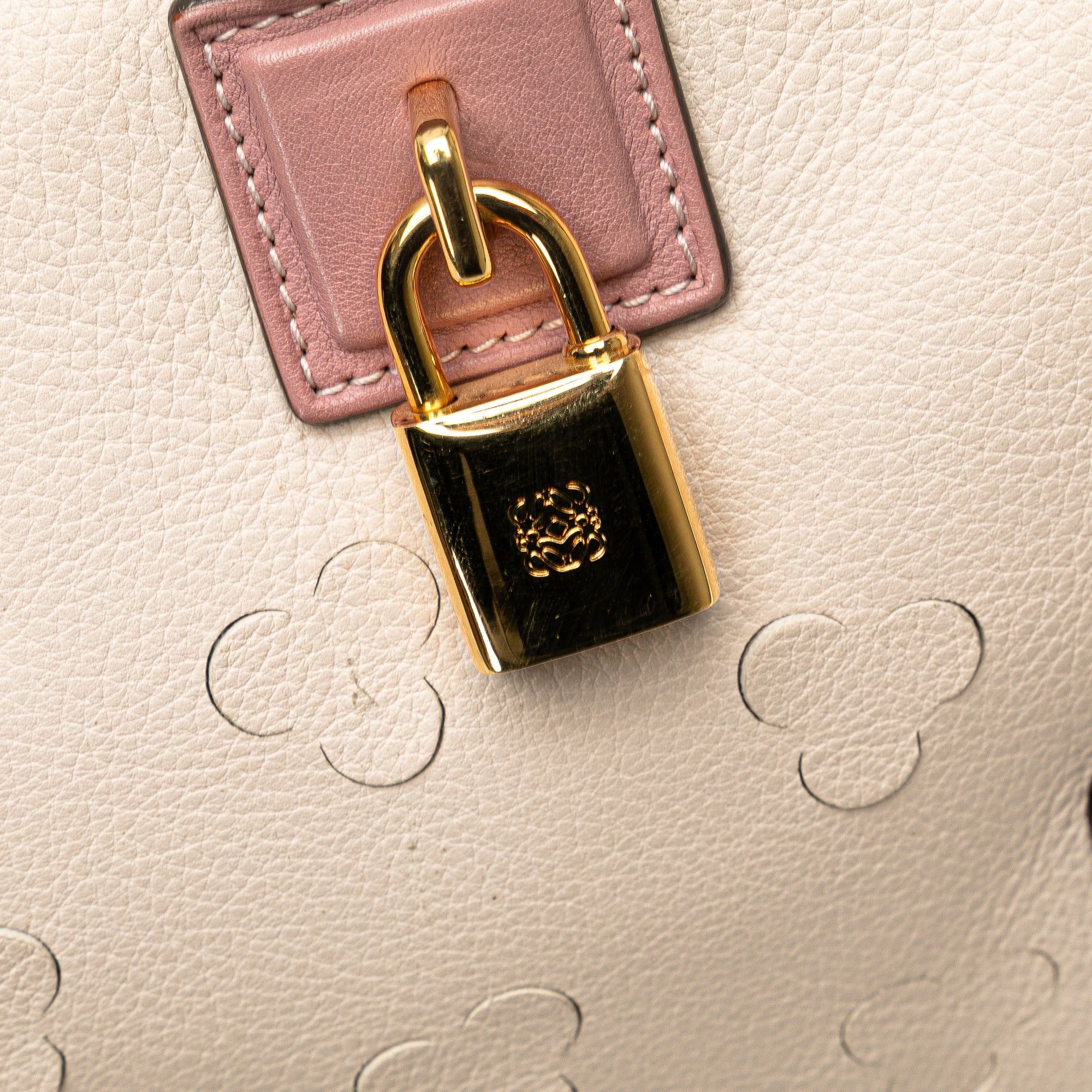 Loewe LOEWE Leather Amazona Cherry Blossom 28 White Size ONE SIZE - 7 Thumbnail