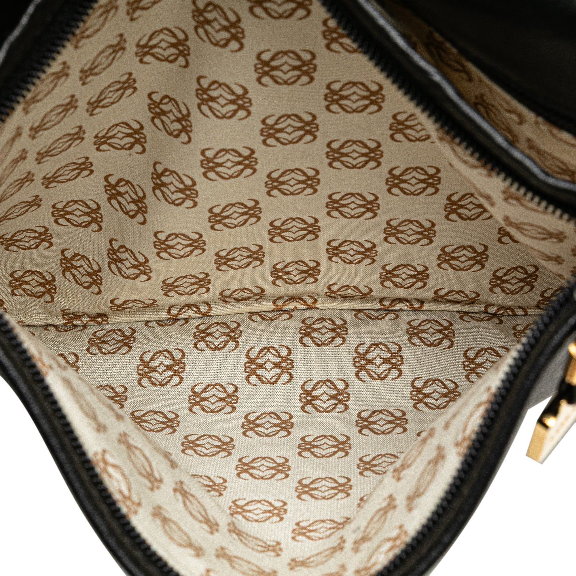 Loewe LOEWE Anagram Leather Flap Crossbody Black Size ONE SIZE - 5 Thumbnail