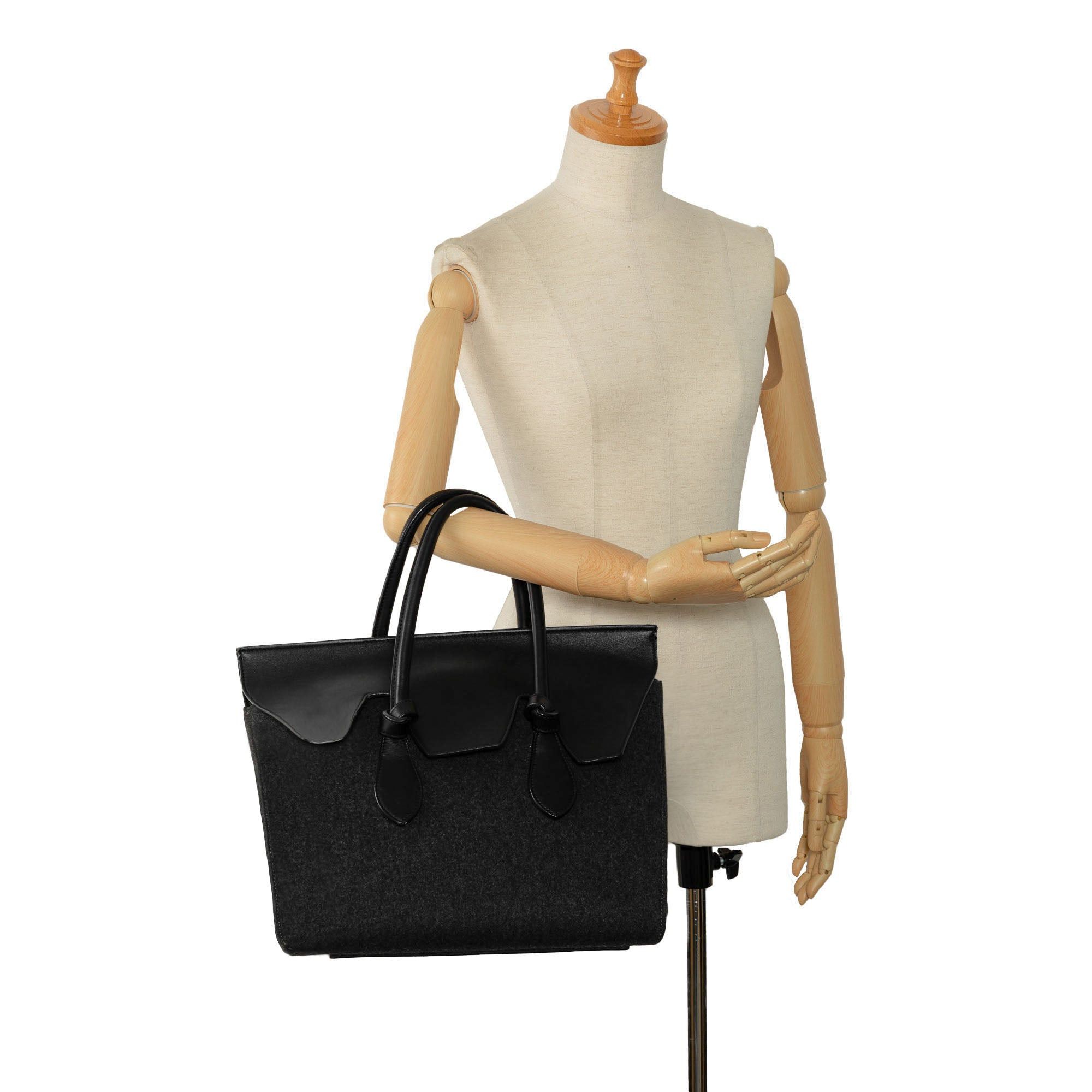 Celine Celine Felt and Leather Tie Knot Tote Gray Size ONE SIZE - 13 Thumbnail
