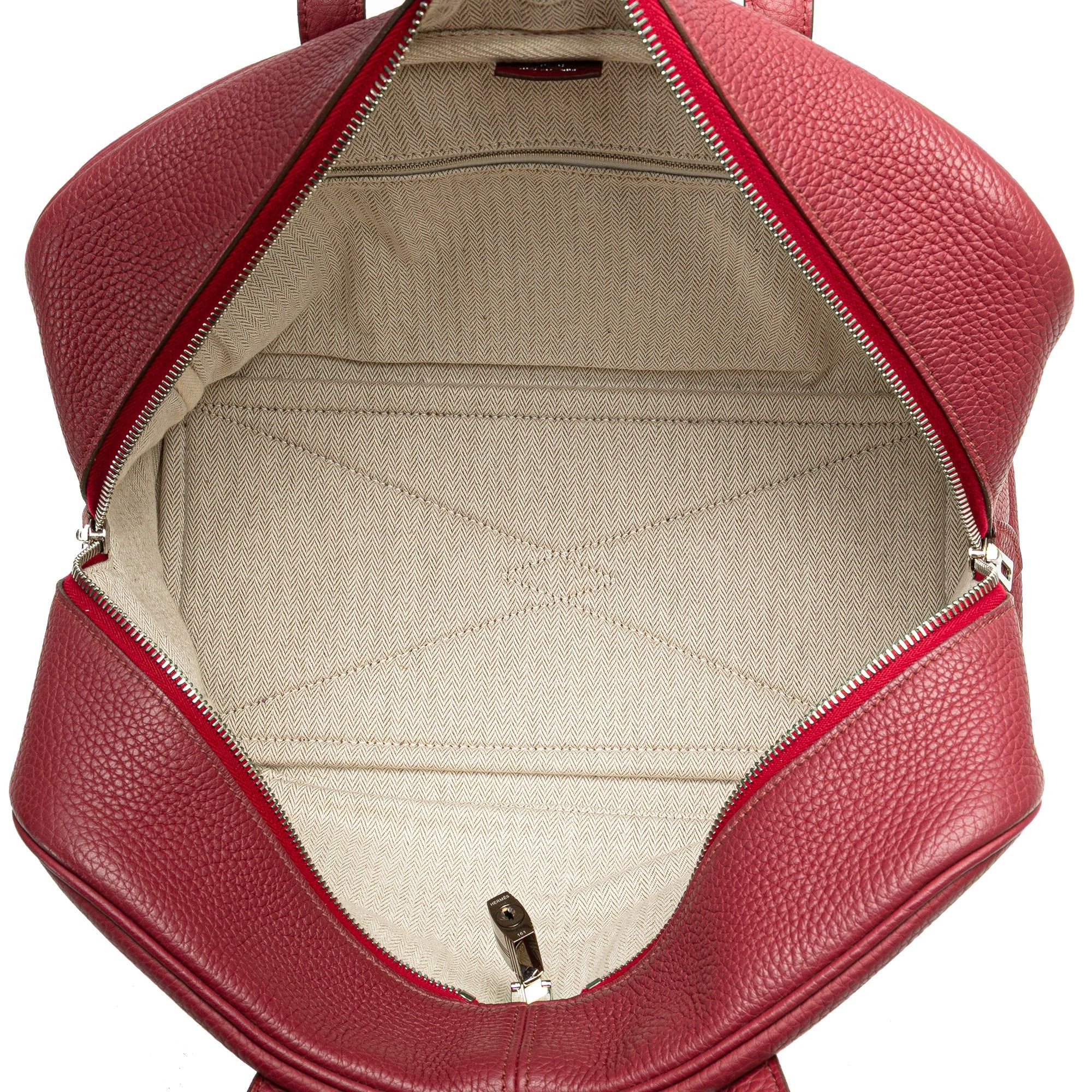 Hermes Hermès Clemence Victoria II 35 Red Size ONE SIZE - 4 Thumbnail