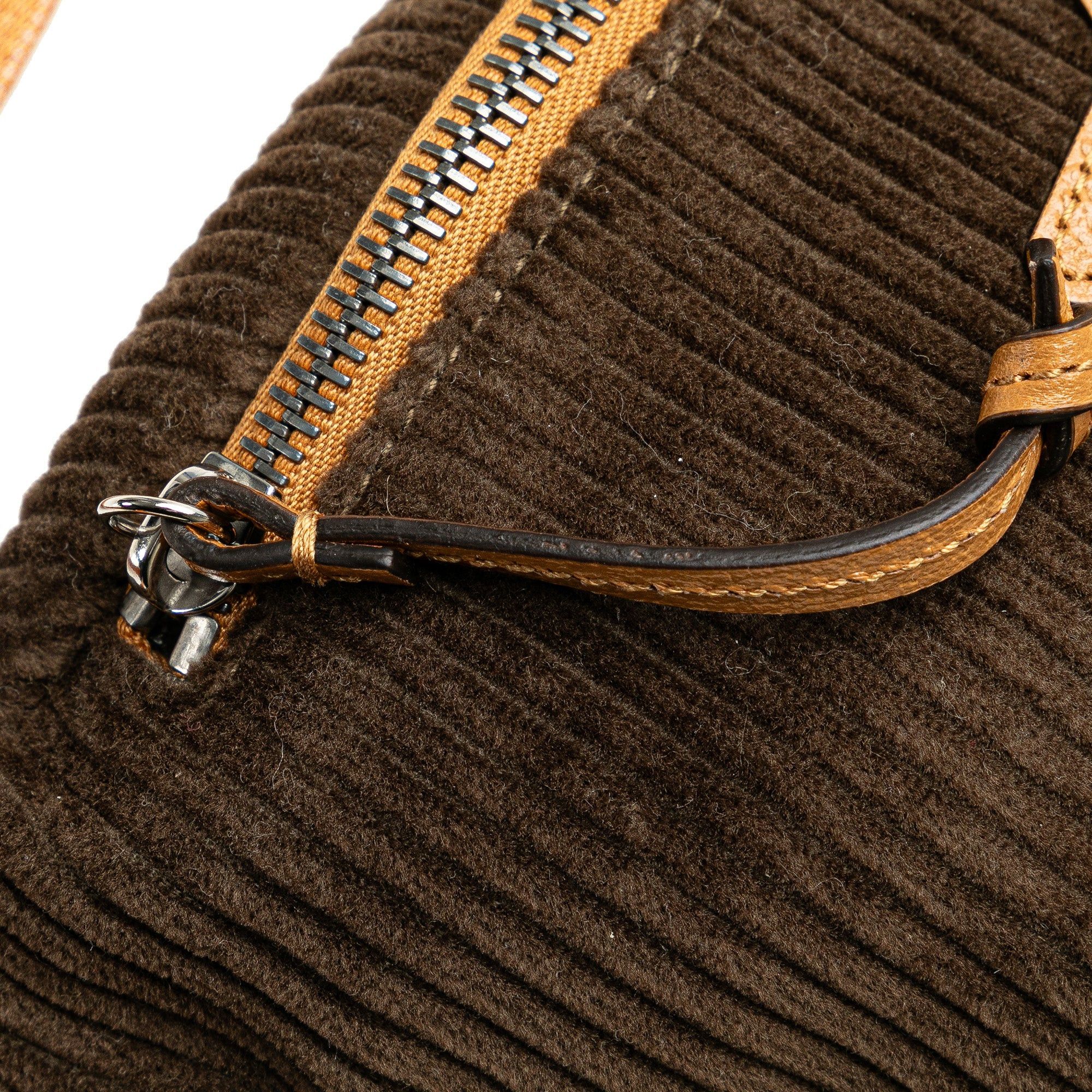 Gucci Gucci Corduroy Interlocking G Children's Star Belt Bag Brown Size ONE SIZE - 8 Thumbnail