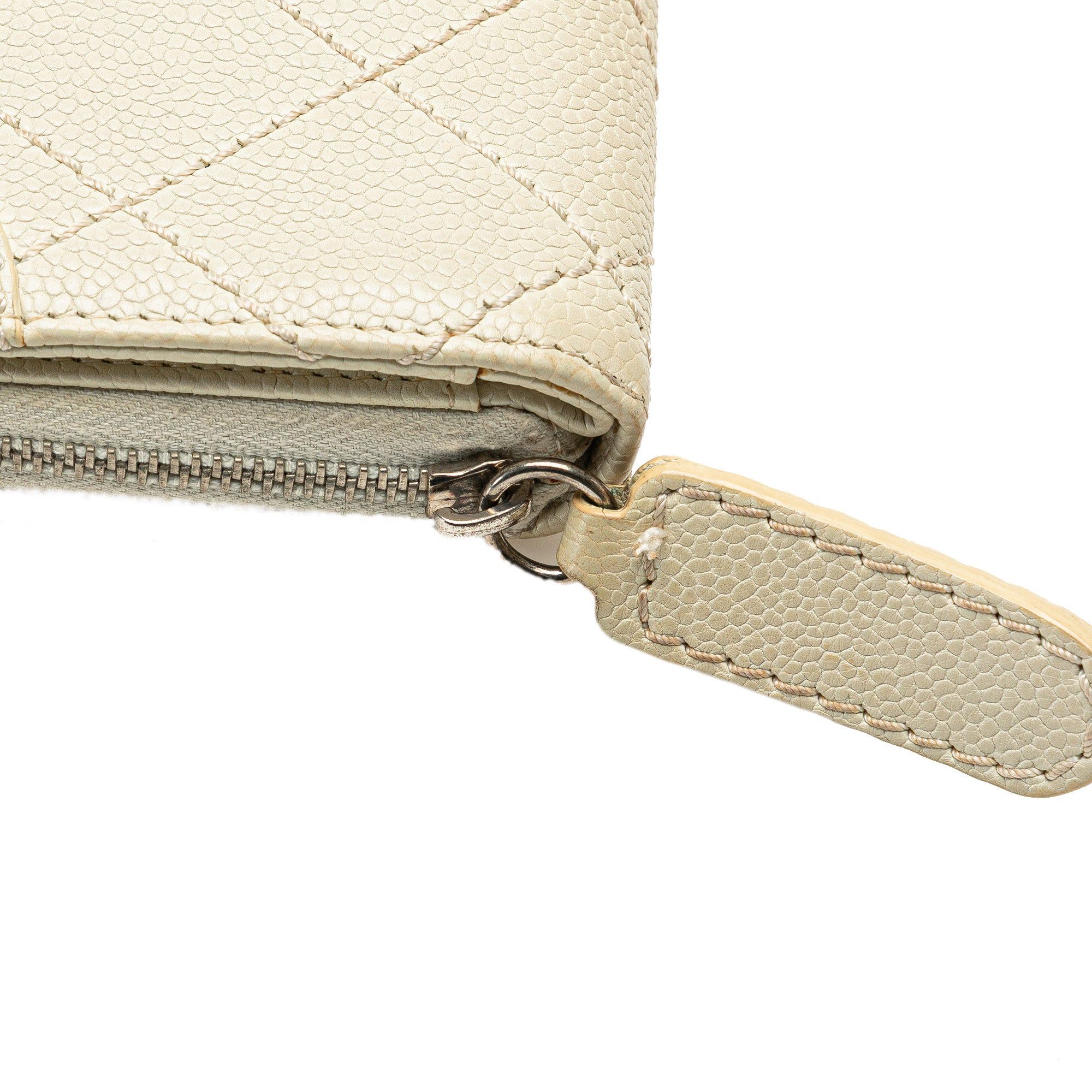 Chanel Chanel CC Quilted Caviar Zip Around Long Wallet White Size ONE SIZE - 10 Thumbnail