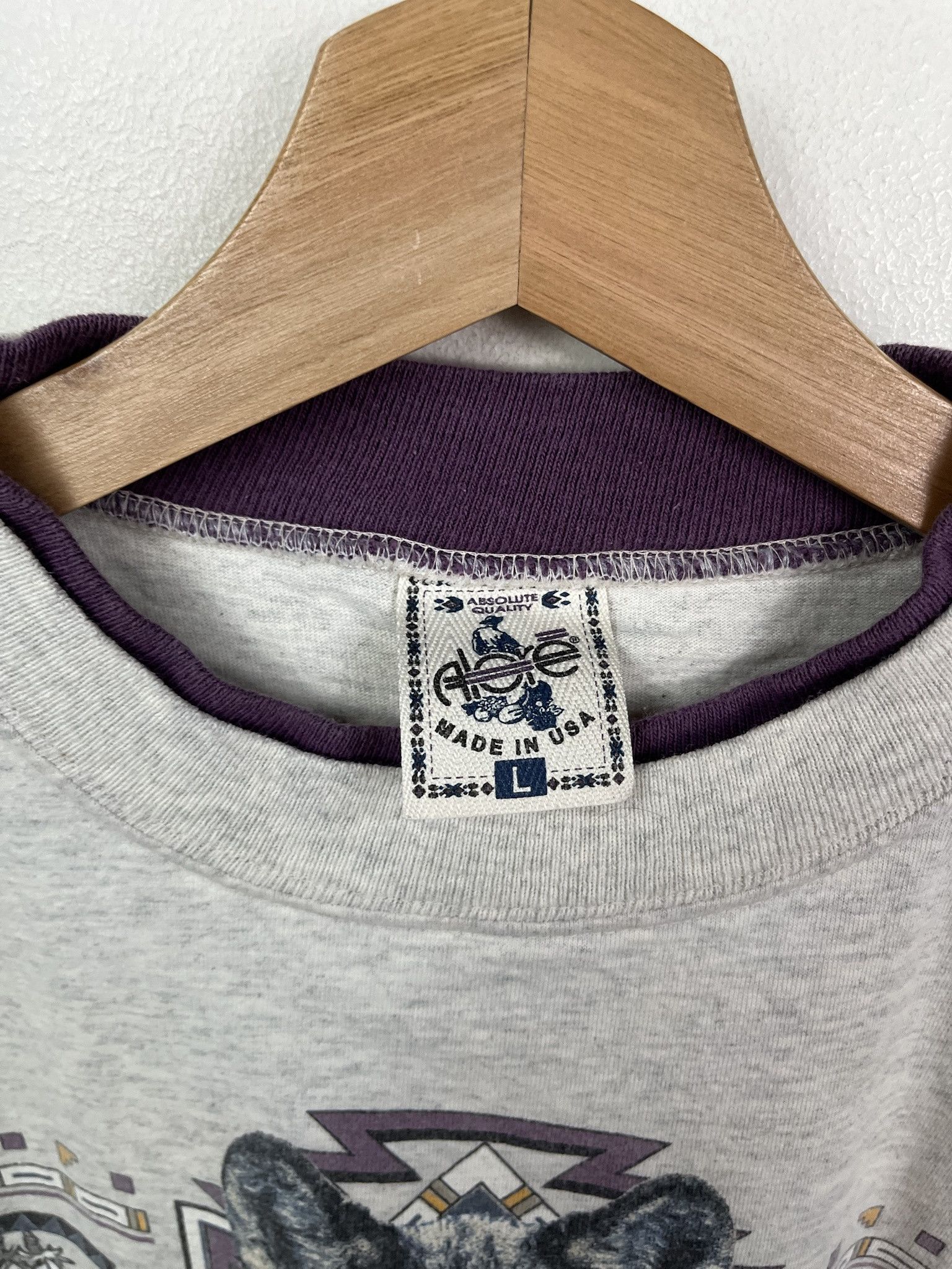 Other Vintage 1990s Black Hills South Dakora Native Wolf Dreamcatcher Single Stitch Tee Shirt Size L Size US L / EU 52-54 / 3 - 2 Thumbnail
