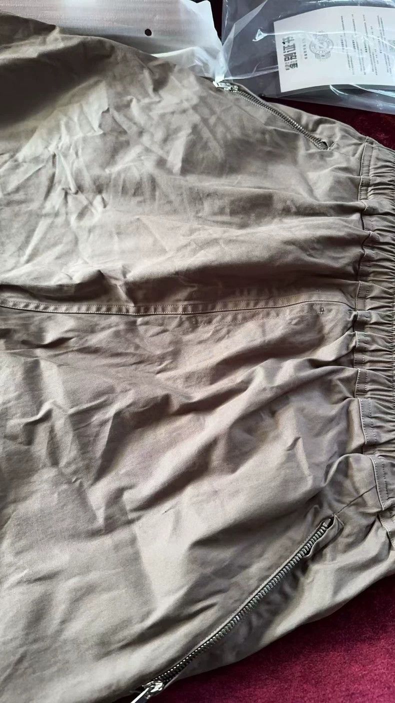 Rick Owens Rick Owens High-Quality Shorts in Olive Color Size US 31 - 2 Thumbnail