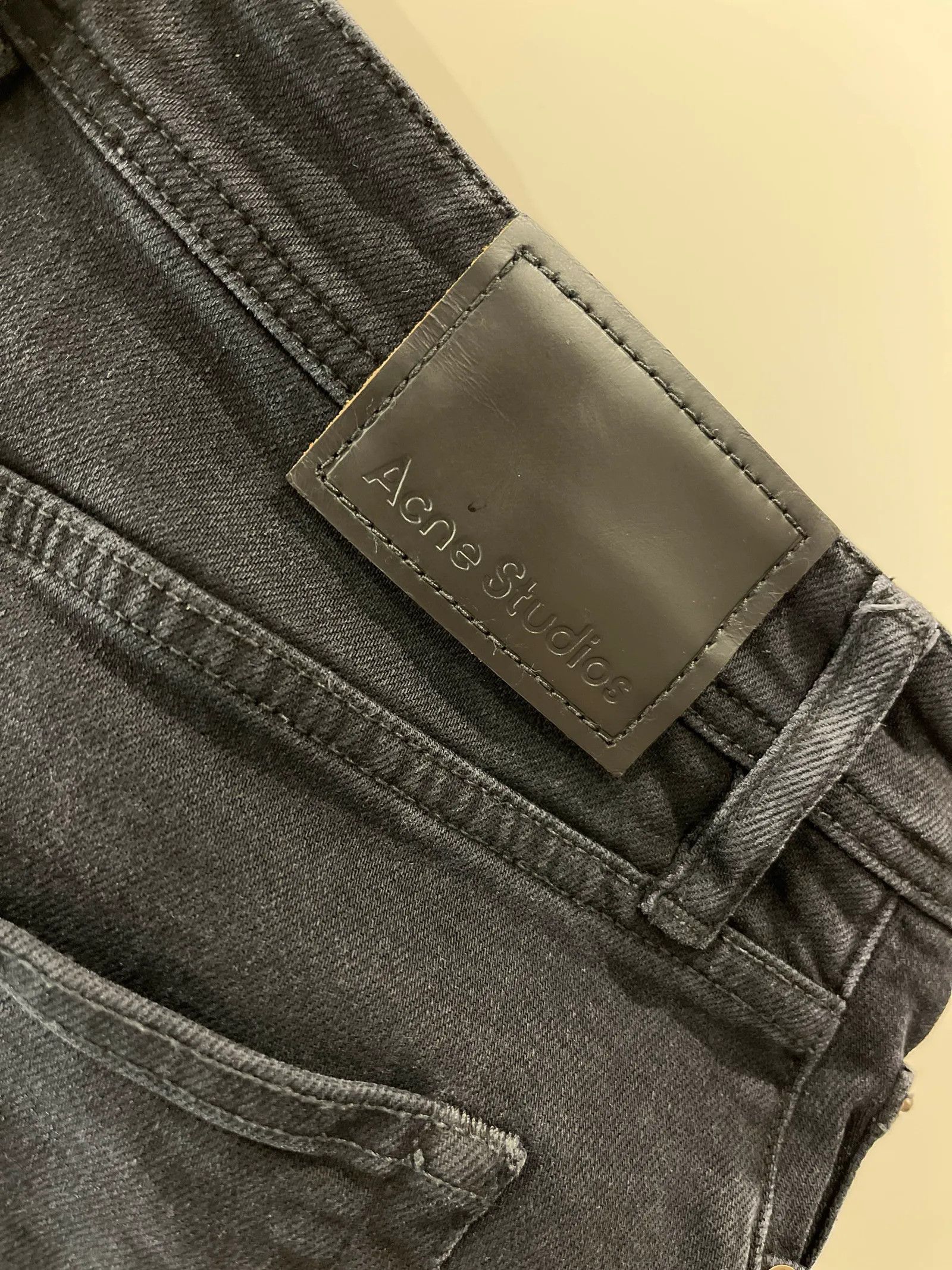 Acne Studios Acne Studios Jeans Size 28" / US 6 / IT 42 - 2 Thumbnail