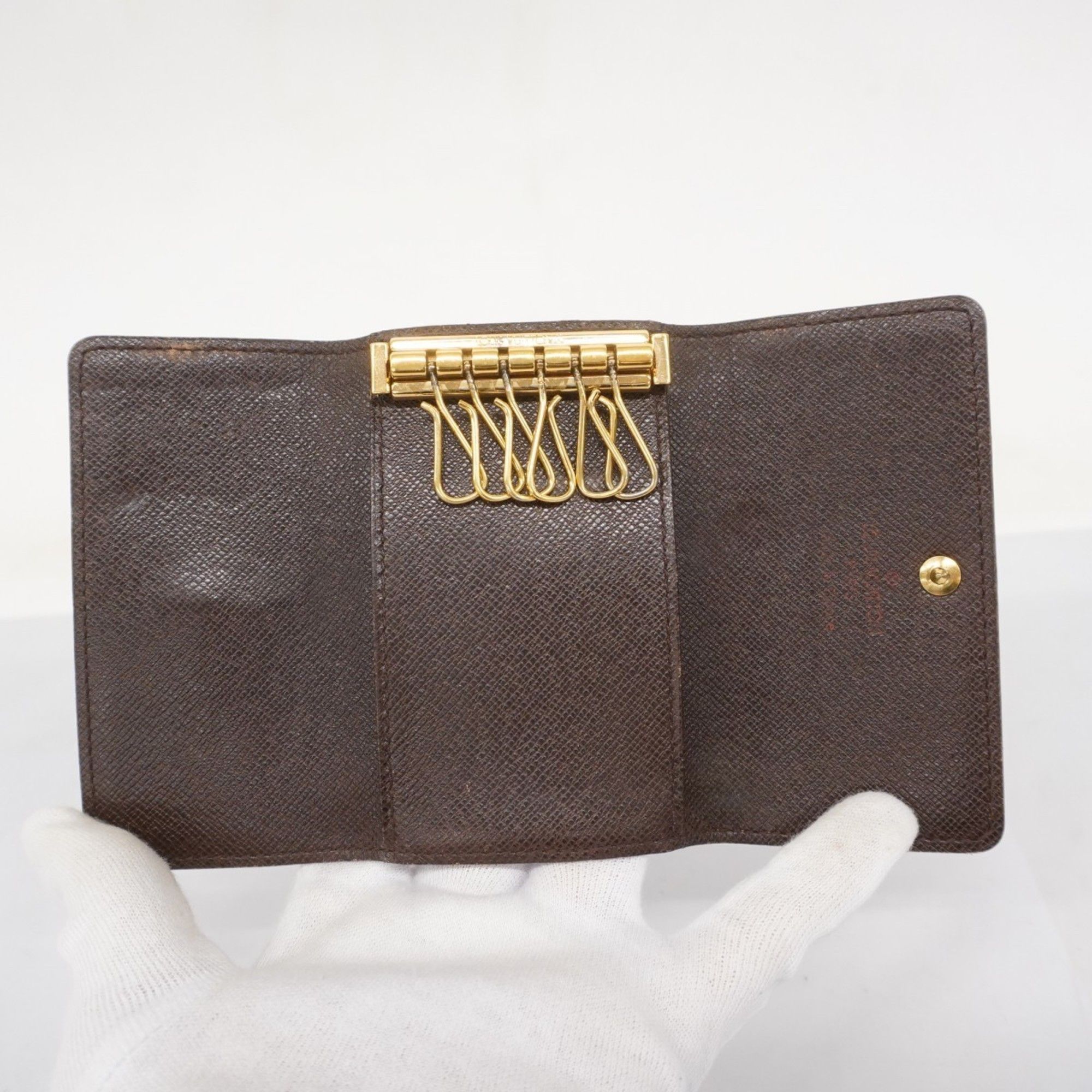 Louis Vuitton Louis Vuitton 6 key holder wallet Size ONE SIZE - 12 Thumbnail