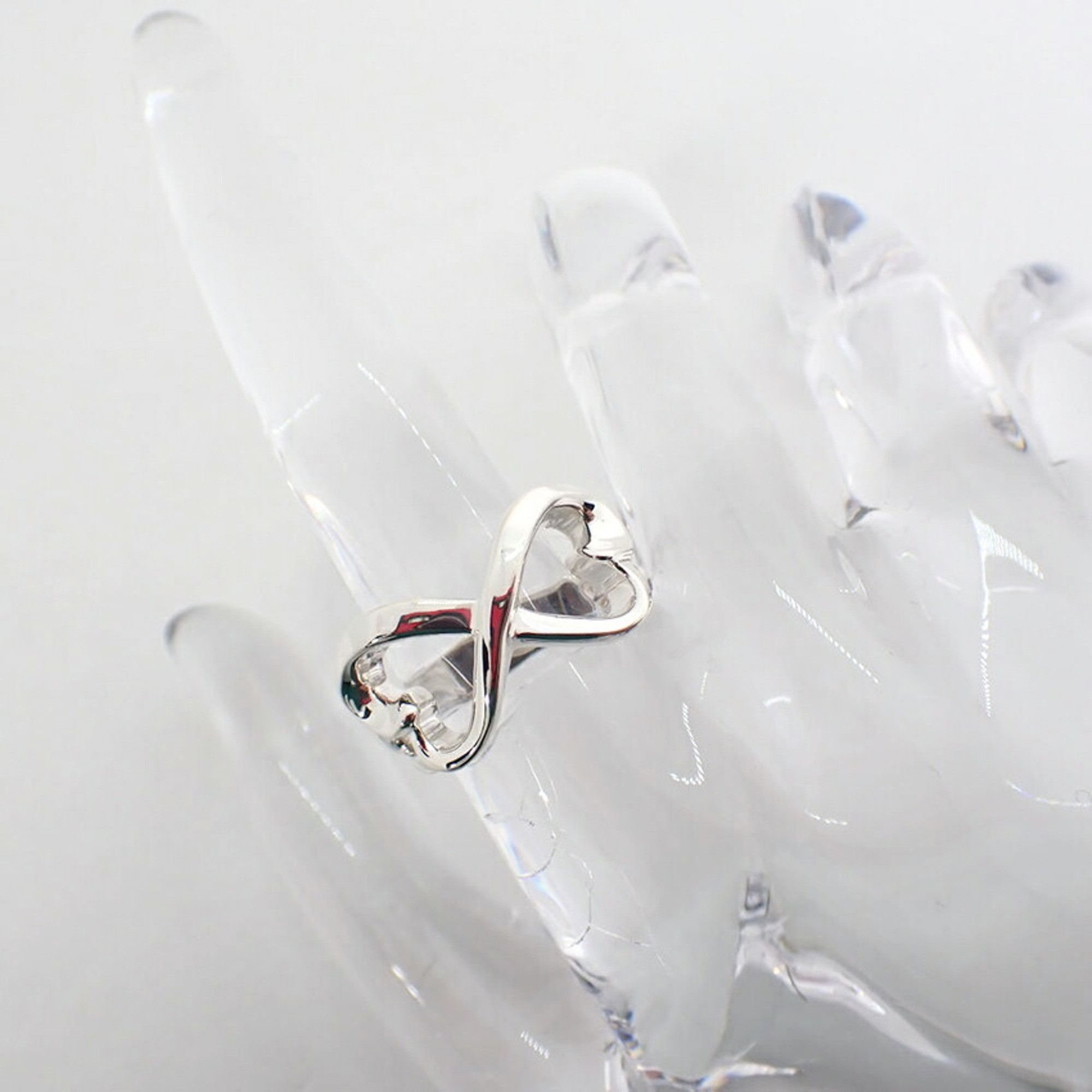 Tiffany & Co. Tiffany & Co Open Heart ring Size ONE SIZE - 9 Thumbnail