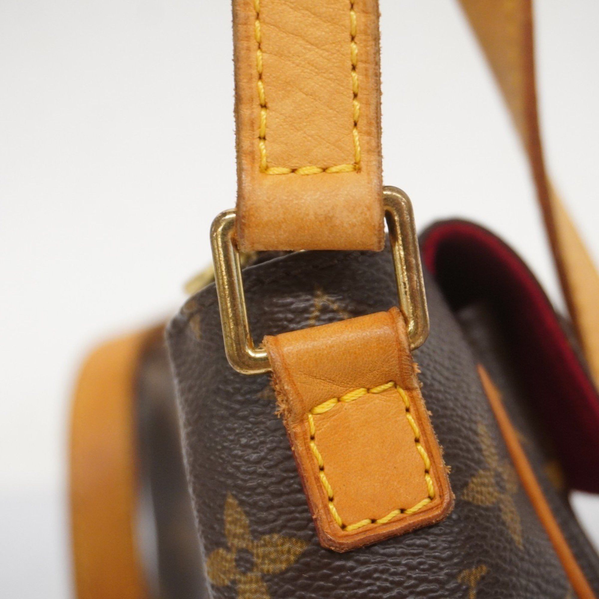 Louis Vuitton Louis Vuitton Viva Cité shoulder Size ONE SIZE - 9 Thumbnail