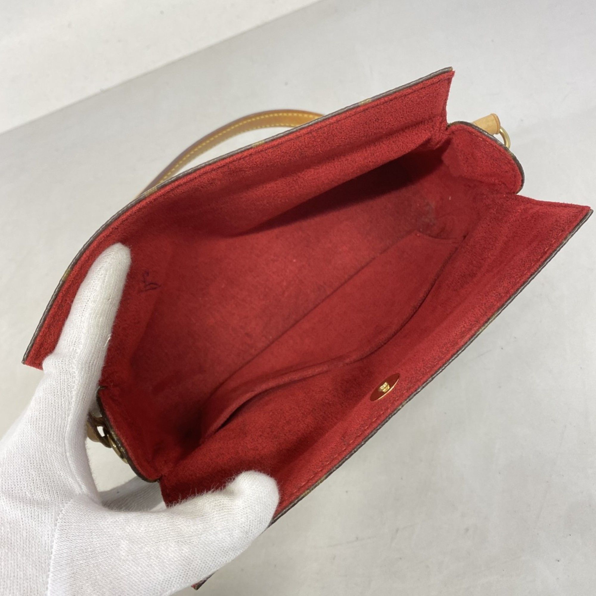 Louis Vuitton Louis Vuitton Recital shoulder Size ONE SIZE - 9 Thumbnail