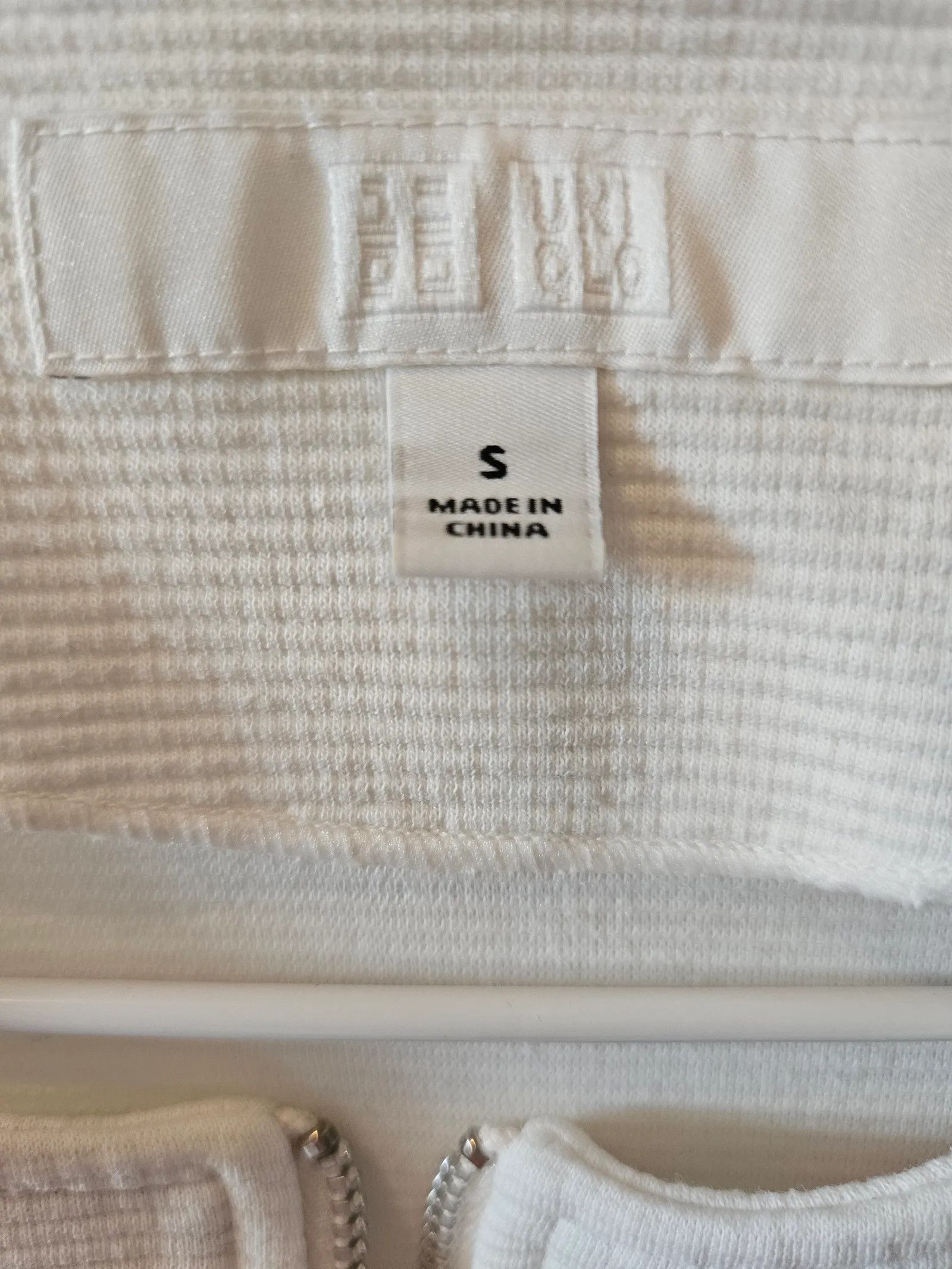 Uniqlo Uniqlo Cardigan Size S / US 4 / IT 40 - 2 Thumbnail