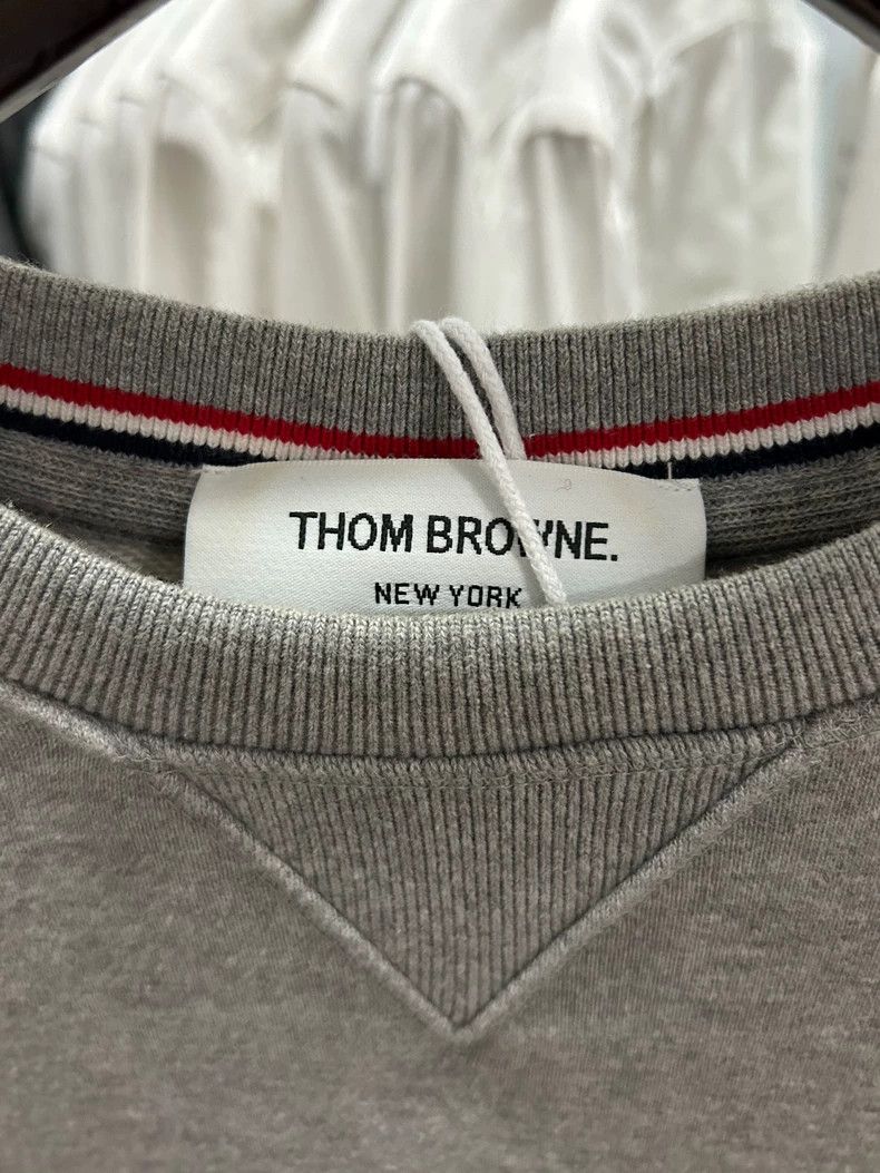 Thom Browne Thom Browne Classic Grey Stripe Sweatshirt-dmc Size US M / EU 48-50 / 2 - 3 Thumbnail