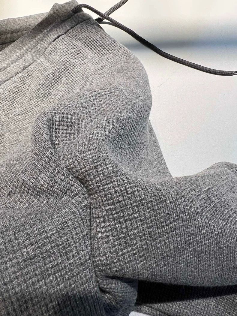 Thom Browne Thom Browne Gray Casual Shorts for Summer-dmc Size US 36 / EU 52 - 5 Thumbnail