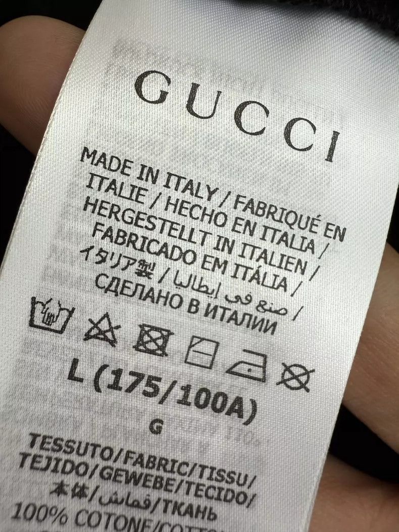 Gucci Gucci Short Sleeve Tee with Lightning Design-dmc Size US M / EU 48-50 / 2 - 8 Thumbnail