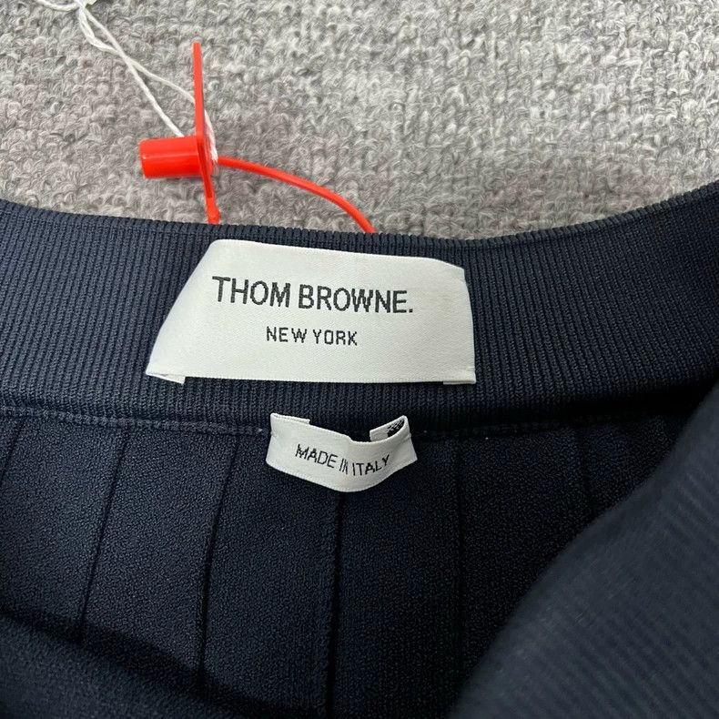 Thom Browne Thom Browne Pleated Skirt in Navy Blue-dmc Size US 31 - 5 Thumbnail