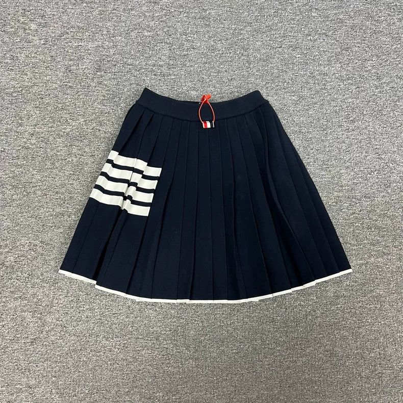 Thom Browne Thom Browne Pleated Skirt in Navy Blue-dmc Size US 31 - 3 Thumbnail