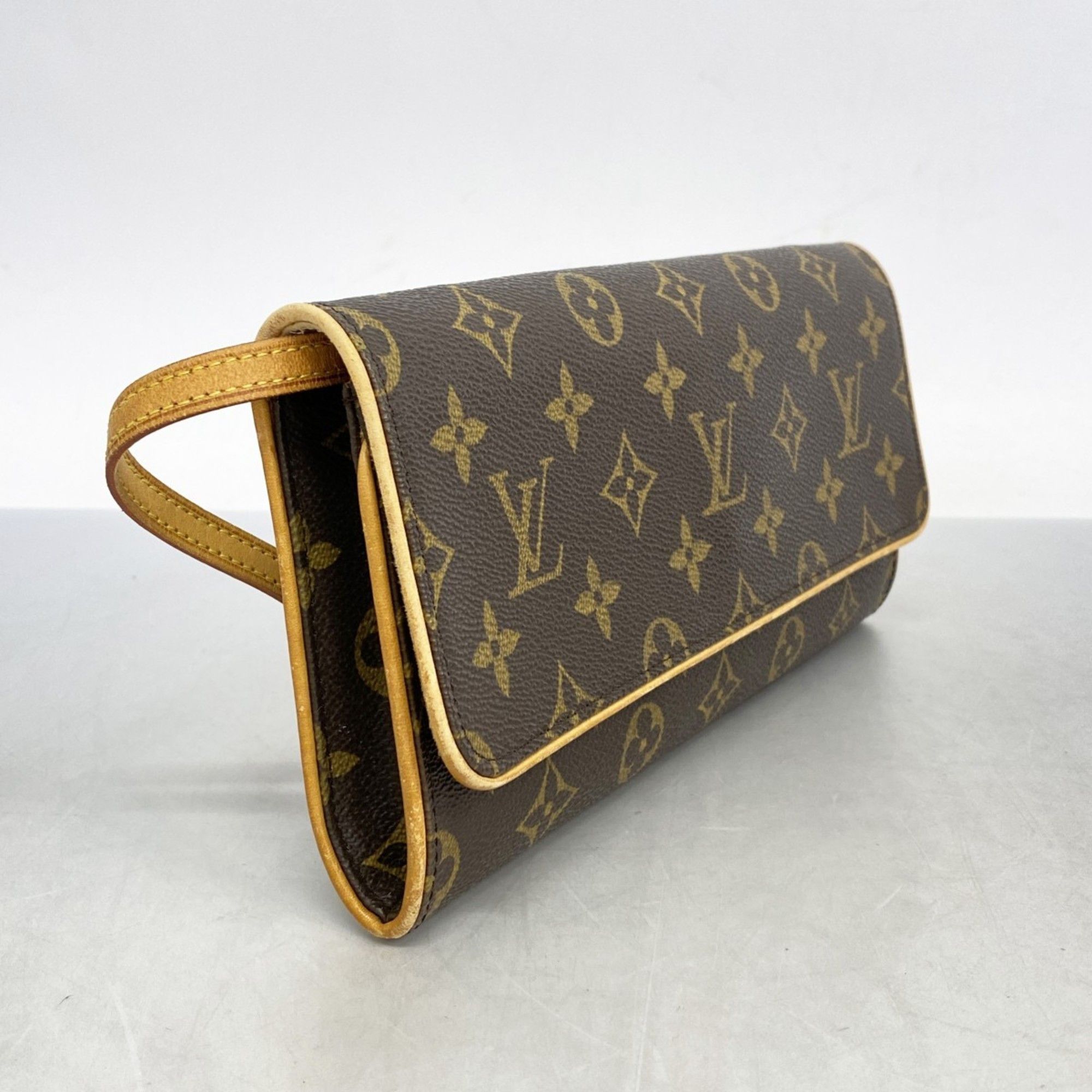 Louis Vuitton Louis Vuitton Pochette Twin GM shoulder Size ONE SIZE - 3 Thumbnail