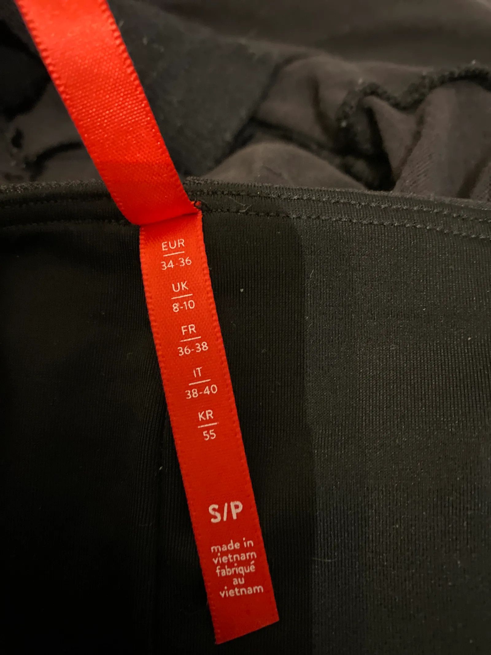 Spanx Spanx Leathernecks push up Skirt Size 27" / US 4 / IT 40 - 2 Thumbnail